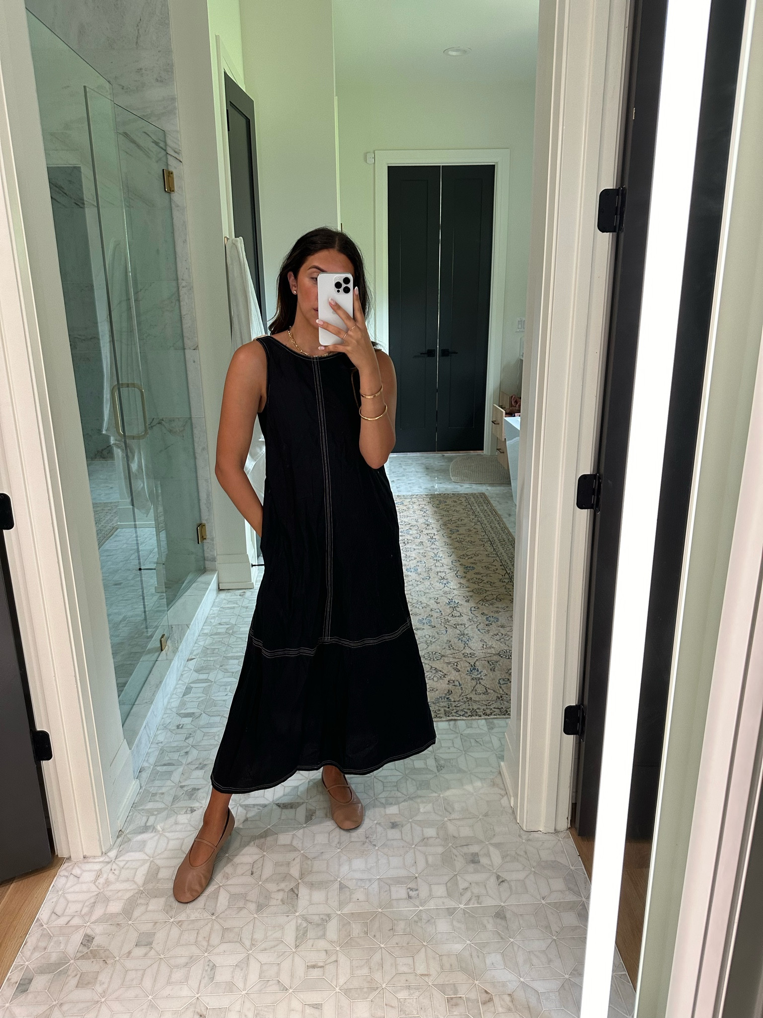 Dress: small

Casual midis have been such a go to for me! This one is super simple but the small detailing makes it elevated. 

#LTKstyletip