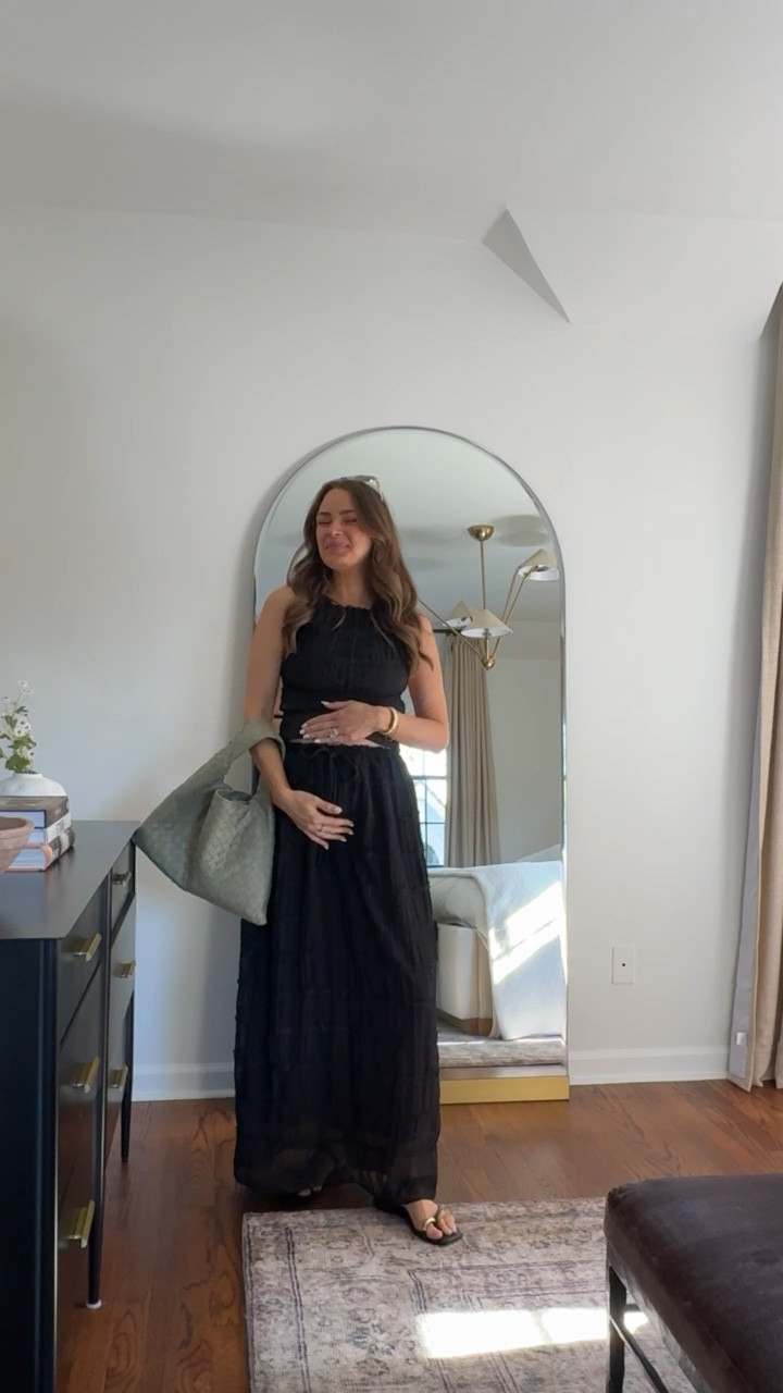New Summer Amazon find! This set is sooo comfortable and light. I am wearing a size Small. It’s amazing for pregnancy or as a coverup this summer. It comes in 8 colors and is less than $30!! My shoes are sold-out but I linked similar options!  #ltkbump #ltkfindsunder50 #ltkstyletip

#LTKBump #LTKStyleTip #LTKFindsUnder50