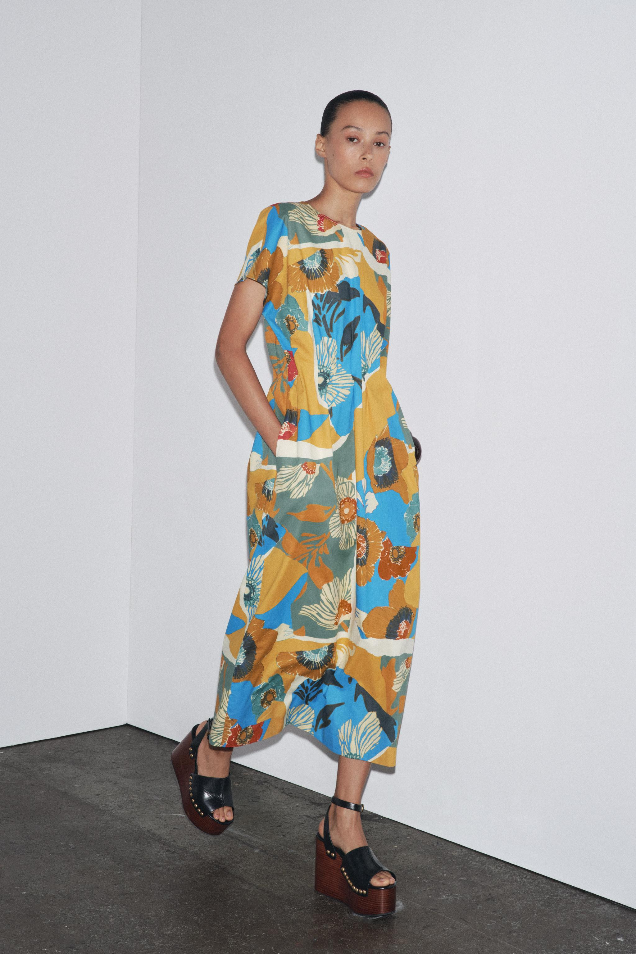 ZW COLLECTION PRINTED MIDI DRESS | Zara US