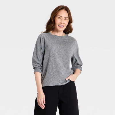 Women's Long Sleeve Boyfriend T-Shirt - Universal Thread™ Gray 4X | Target