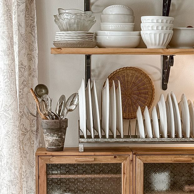 The Farmers Plate Rack | Antique Farm House