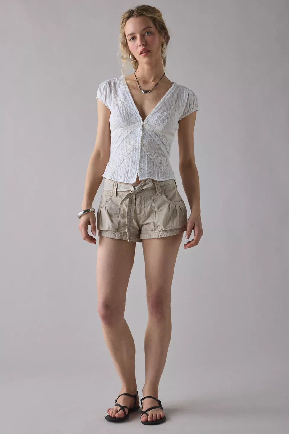 Kimchi Blue Robyn Ruffle + Lace Trim Puff Sleeve Button-Up Blouse | Urban Outfitters (US and RoW)