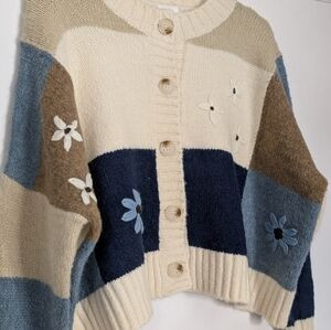 Luna Ivy Oversized Colorblock Daisy Embroidered Cropped Cardigan Sweater Sz S | Poshmark