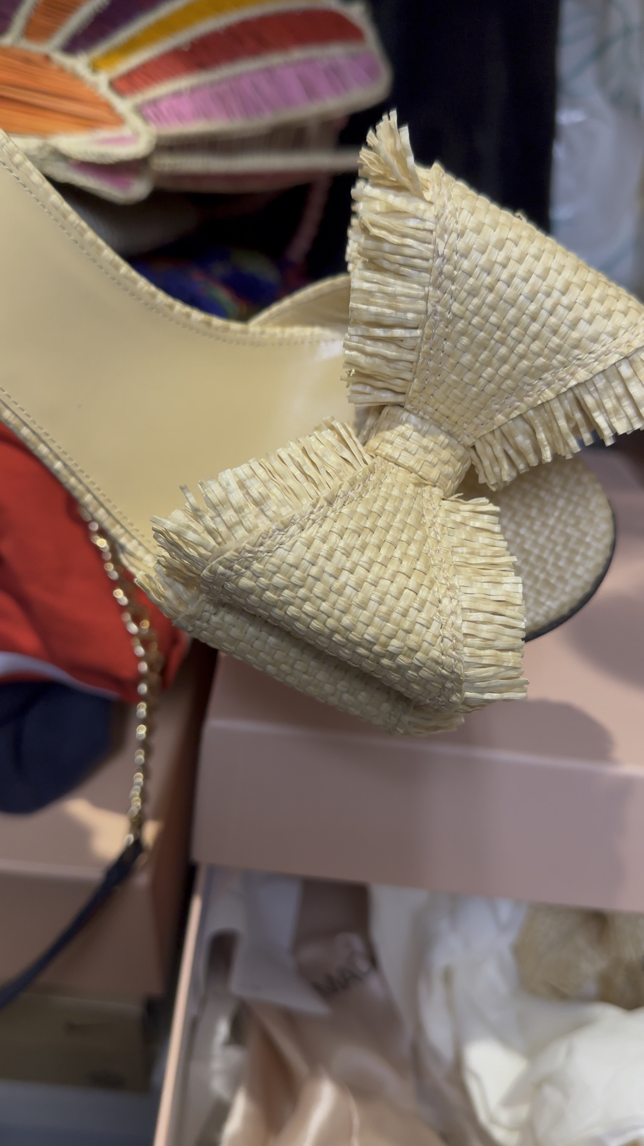 So I found one 9.5! Please note the heel on the one left is a kitten heel. The heel on mine is a bit higher, which is why I didn’t link it under exact!

#kittenheels #raffiaheels #vacationheels #resortwear #bowheels #bowheel #raffia

#LTKShoeCrush #LTKMostLoved #LTKWatchNow