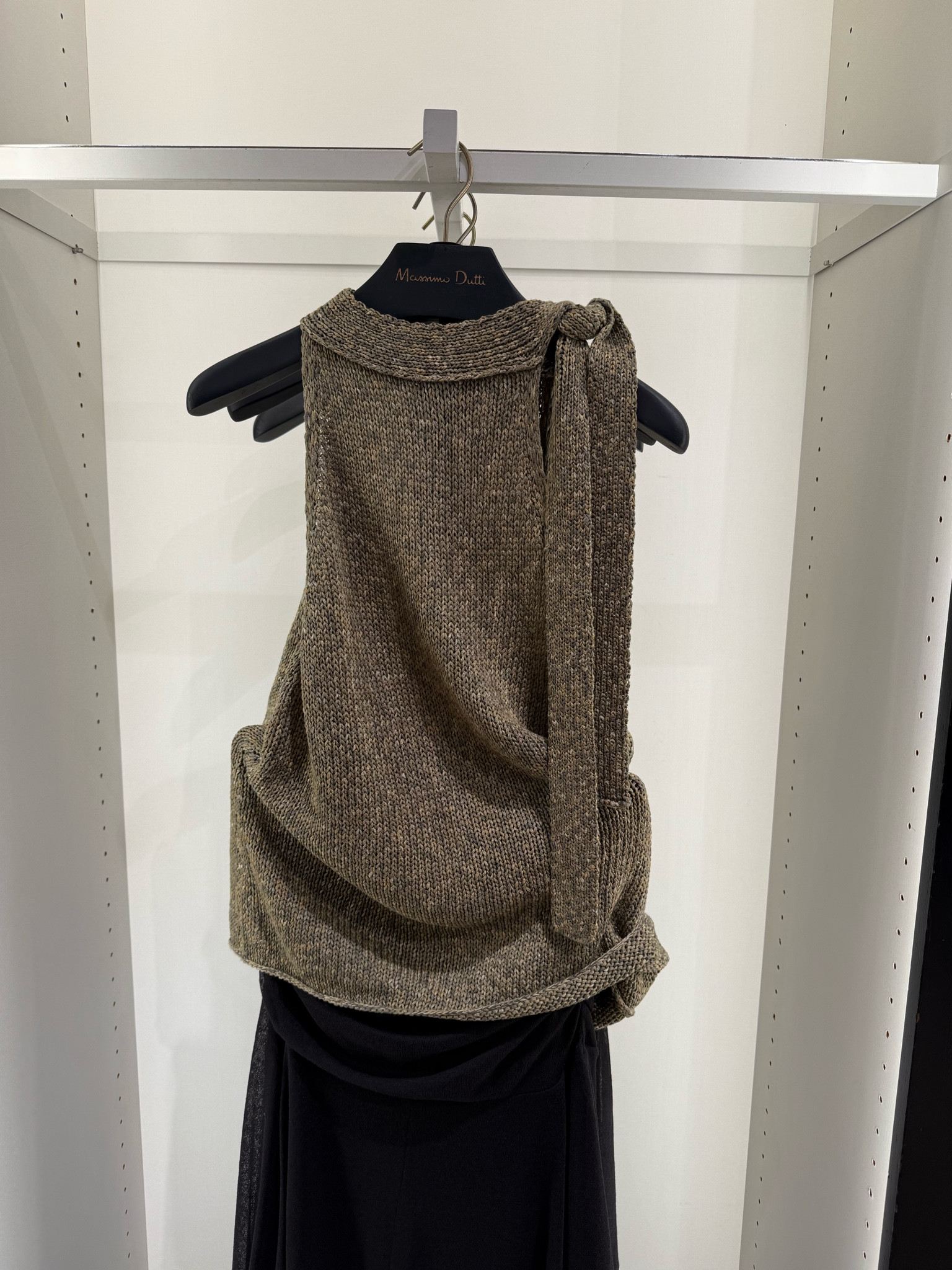 100% cotton halter top is khaki🫒 new in massimo dutti chic womens city break style capsule wardrobe elevated basics knit tie detail cool girl outfit inspo summer trend

#LTKsummer #LTKstyletip