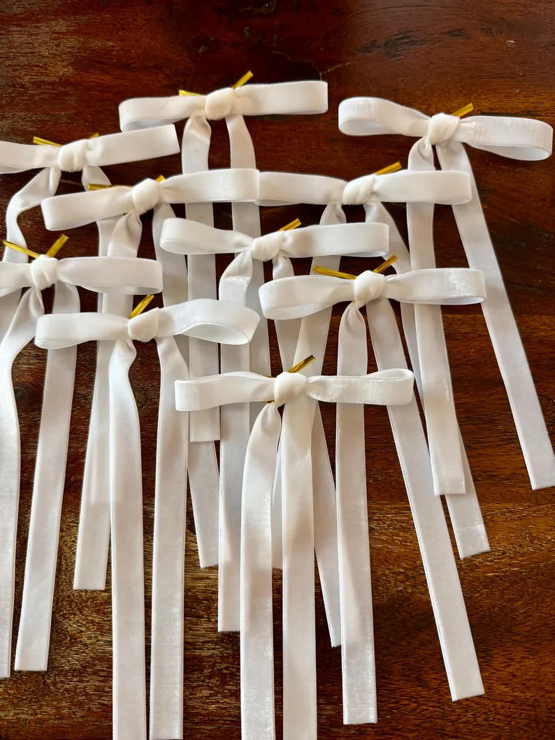 White Velvet Bows (pack of 10) - Etsy | Etsy (US)