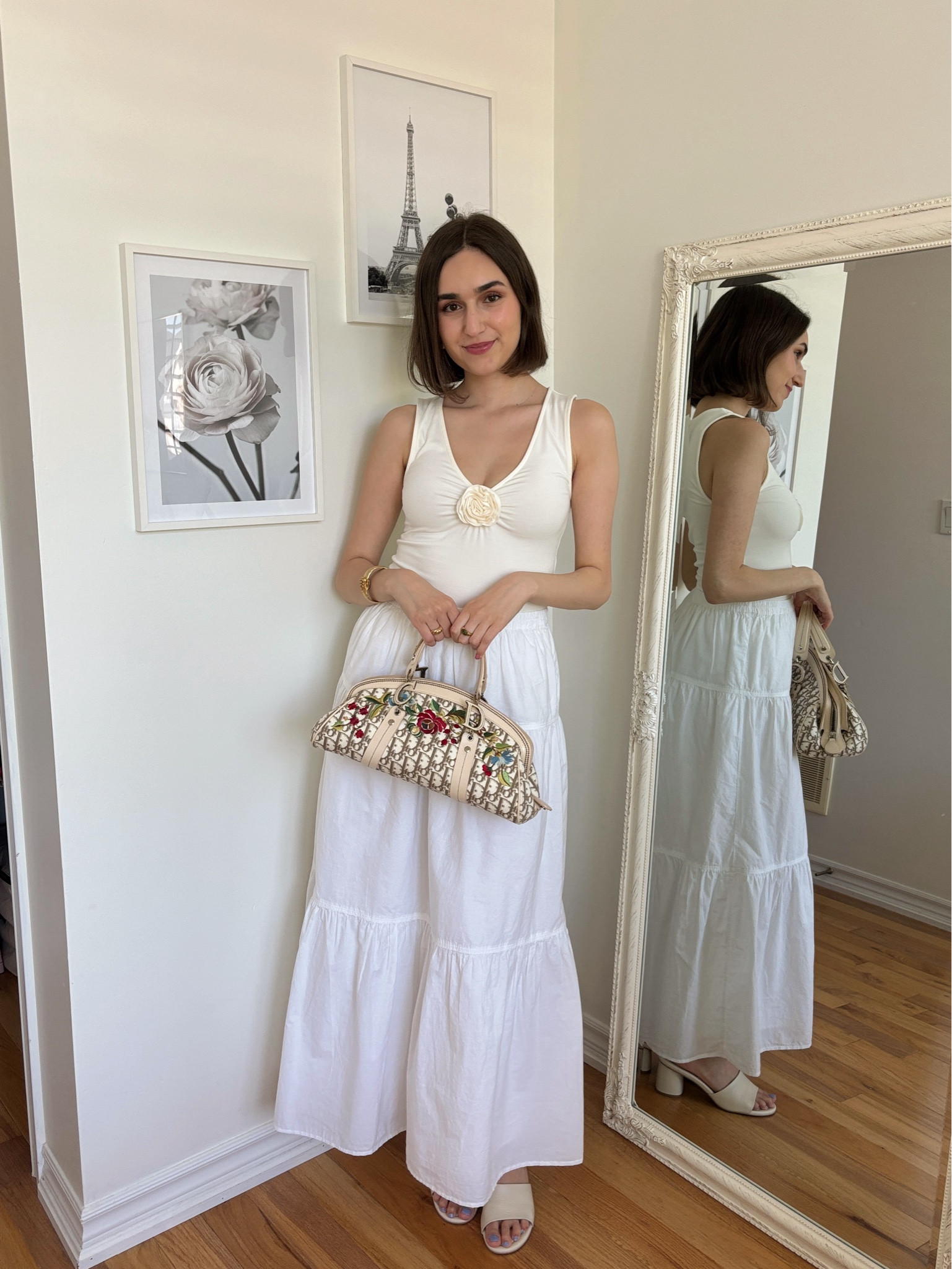 White and cream 🤍