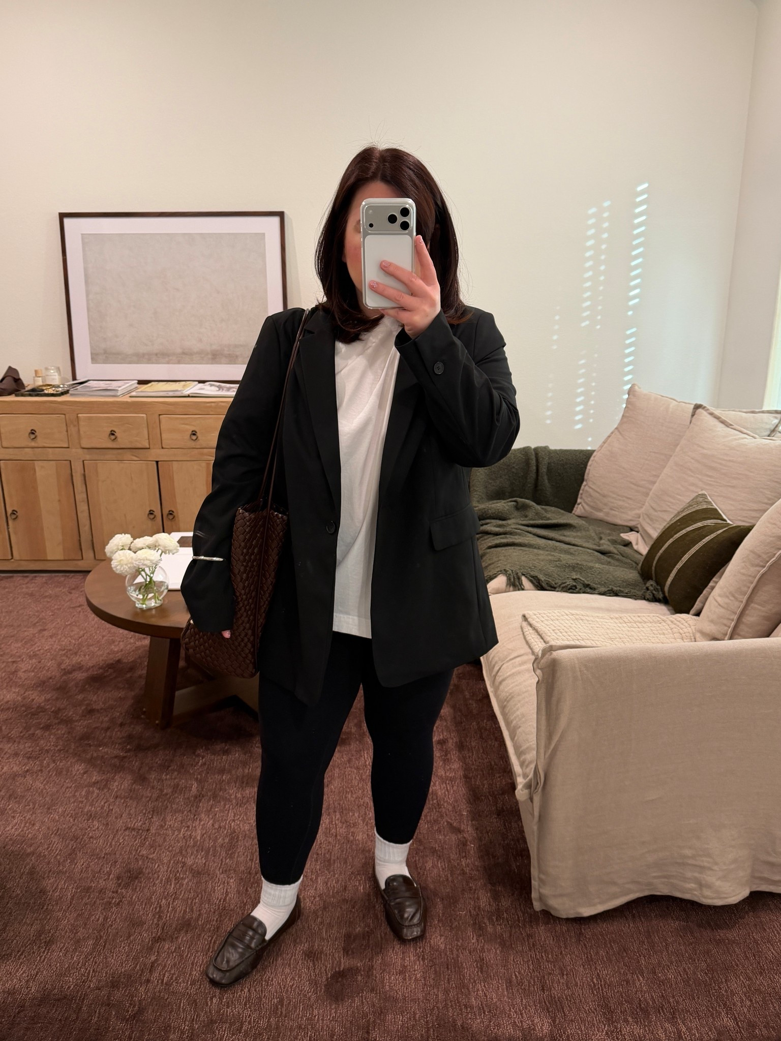 work ootd 

Blazer outfit, work ootd, blazer and loafers, spring fashion trends, 2026 fashion trends, white tee outfit 

#LTKootd