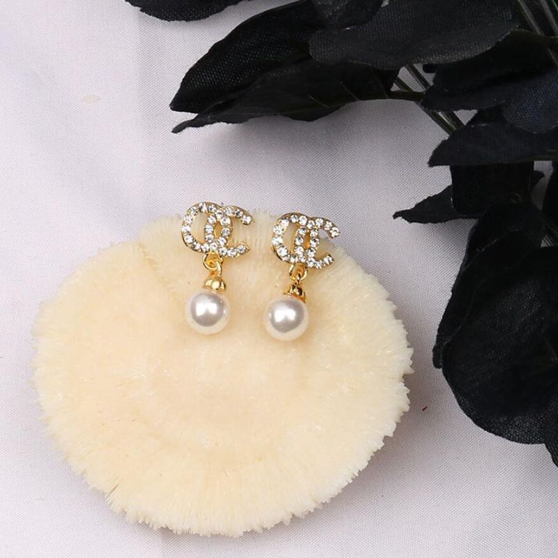 18K Gold Plated Designers Brand Earrings Designer Letter Ear Stud Women Crystal Pearl Geometric E... | DHGate