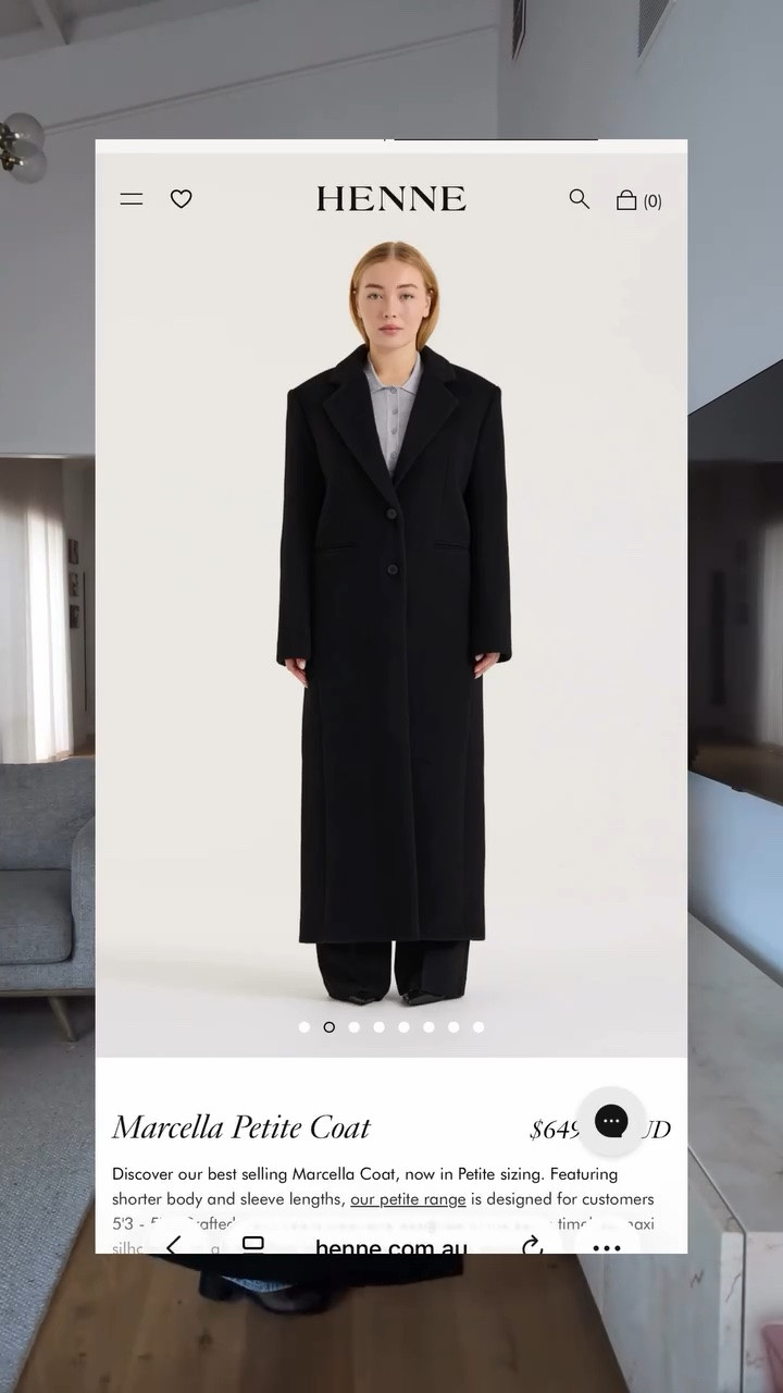 It’s been a while since a fit check, but a favourite from last week, I also forgot to mention that I tied a merino knit around my waist to create some shape and I’m really loving it!

Wearing a 6 in the coat
XS in the tank
29 in the jeans
S in the knit 

Comment SHOP for all the details sent straight to your inbox ➡️