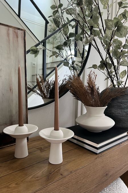 White stoneware: a soft modern look for Spring and Summer. 
Affordable finds from H&M home! 
Home decor inspiration 

#LTKhome