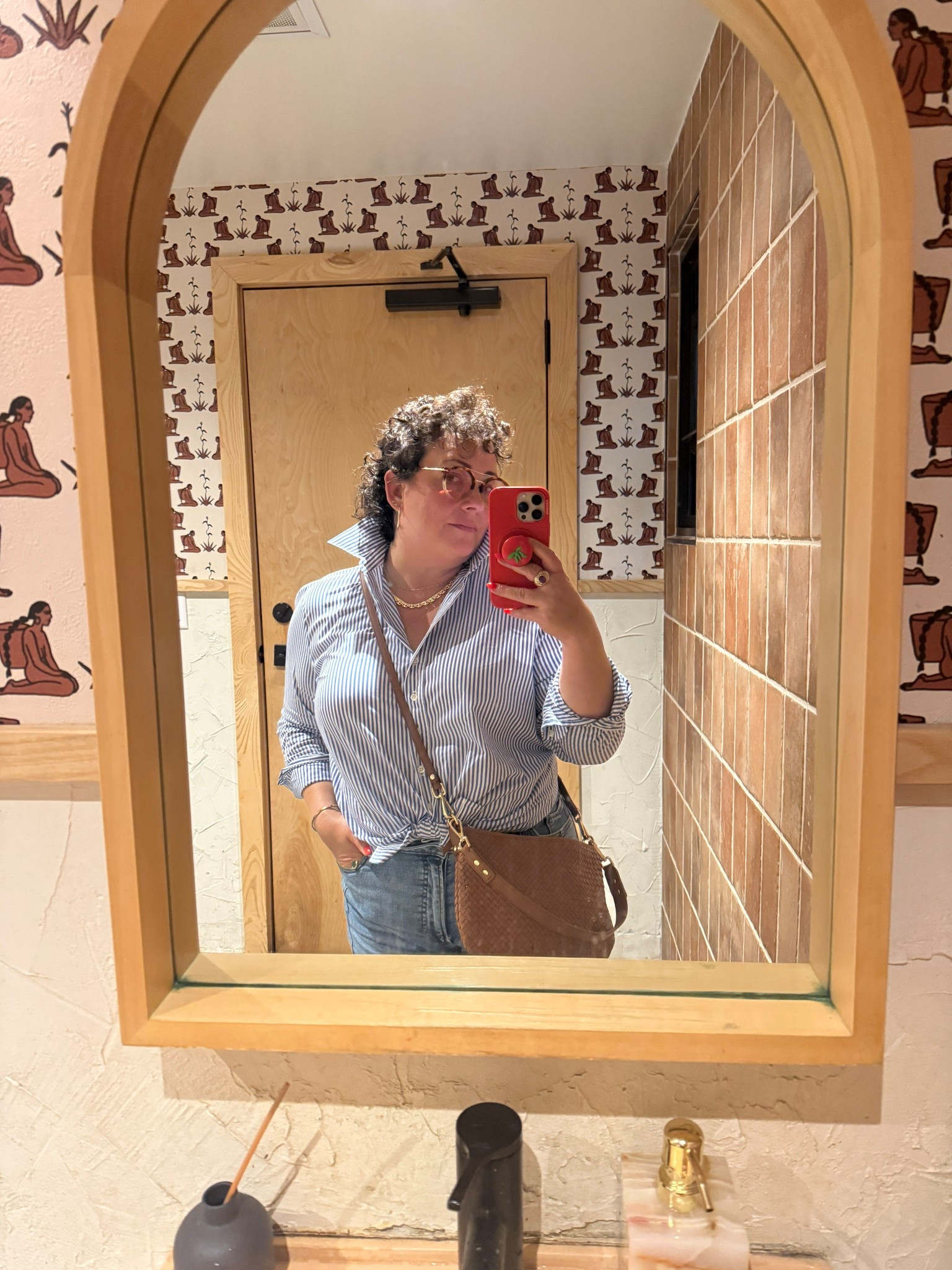 Kinda fully obsessed with these glasses 

#LTKMidsize #LTKOver40