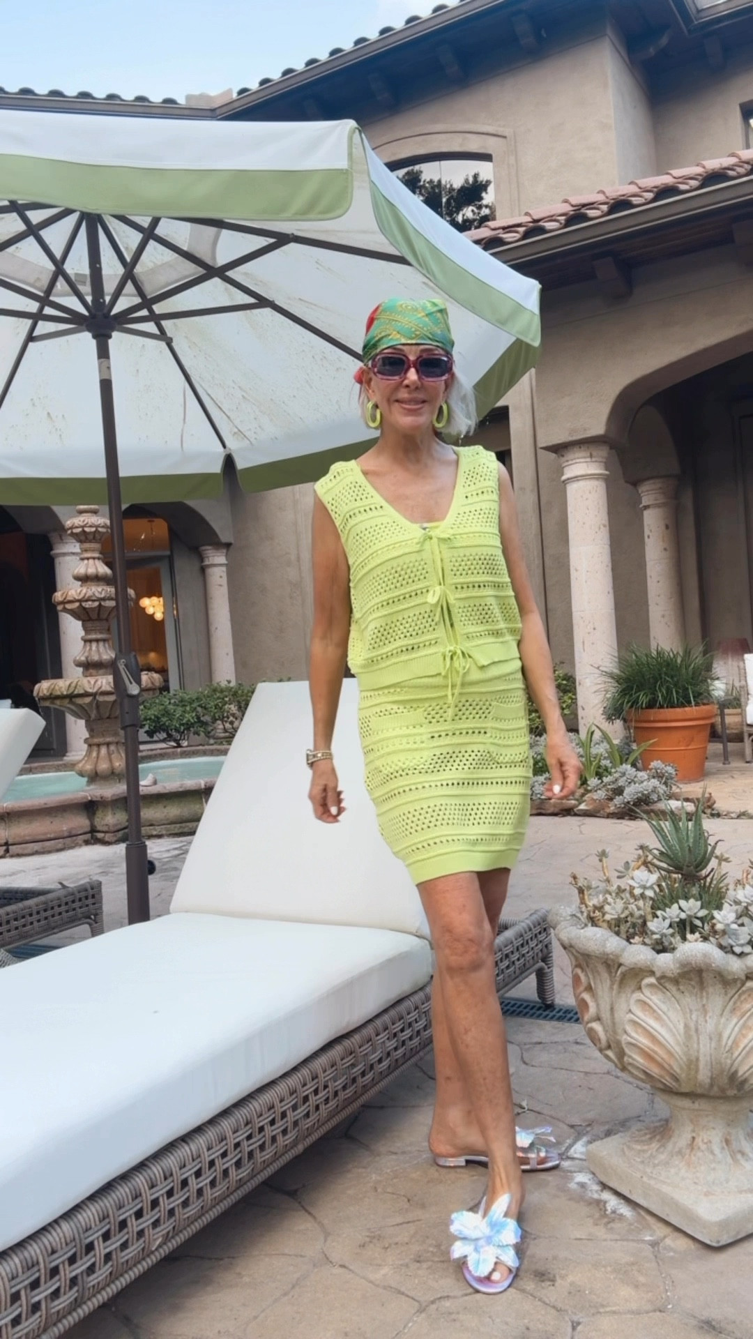 Pool to party
Crochet trend
Wearing a size medium in both sets
Swimsuit cover ups
