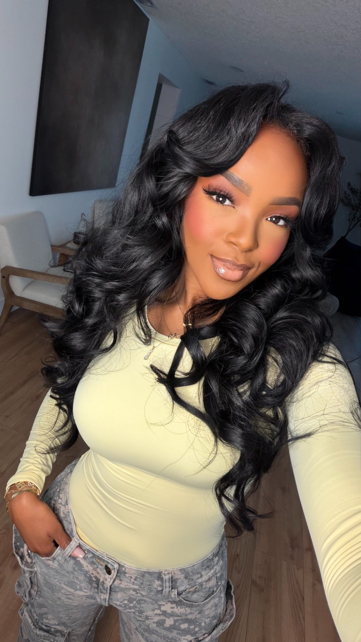 Nail Salon OOTD
Small top 
6 bottoms

#LTKootd