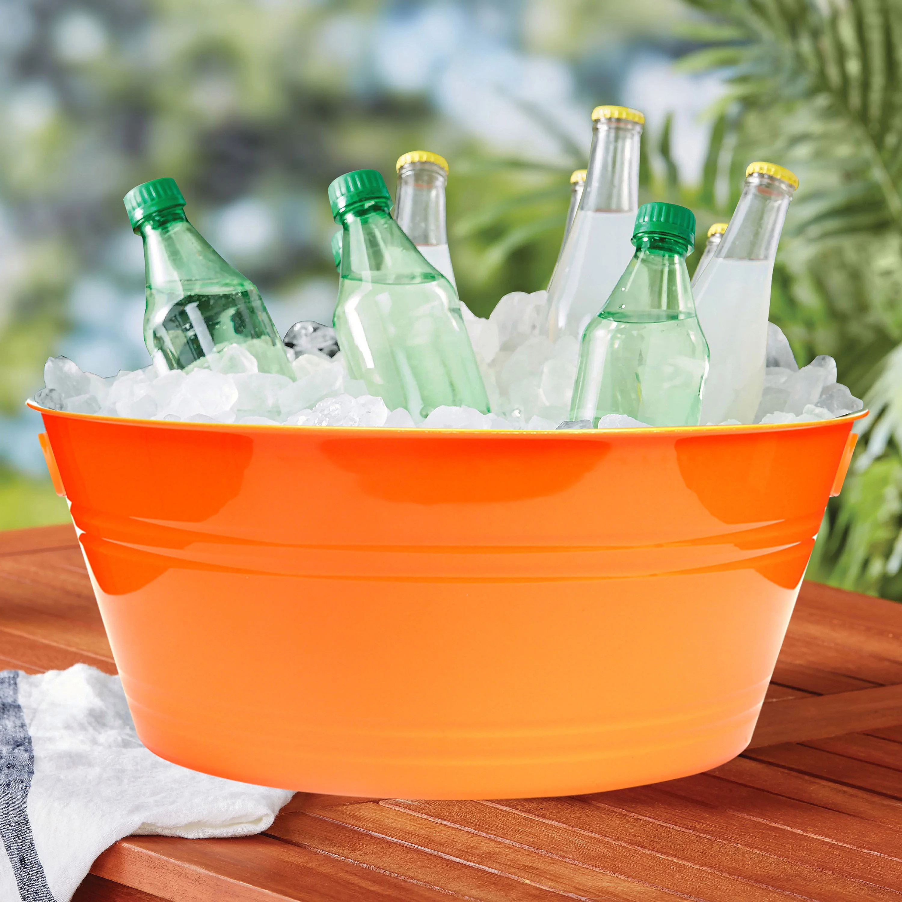 WAY TO CELEBRATE! Halloween Large Party Tub, Orange, 18" | Walmart (US)