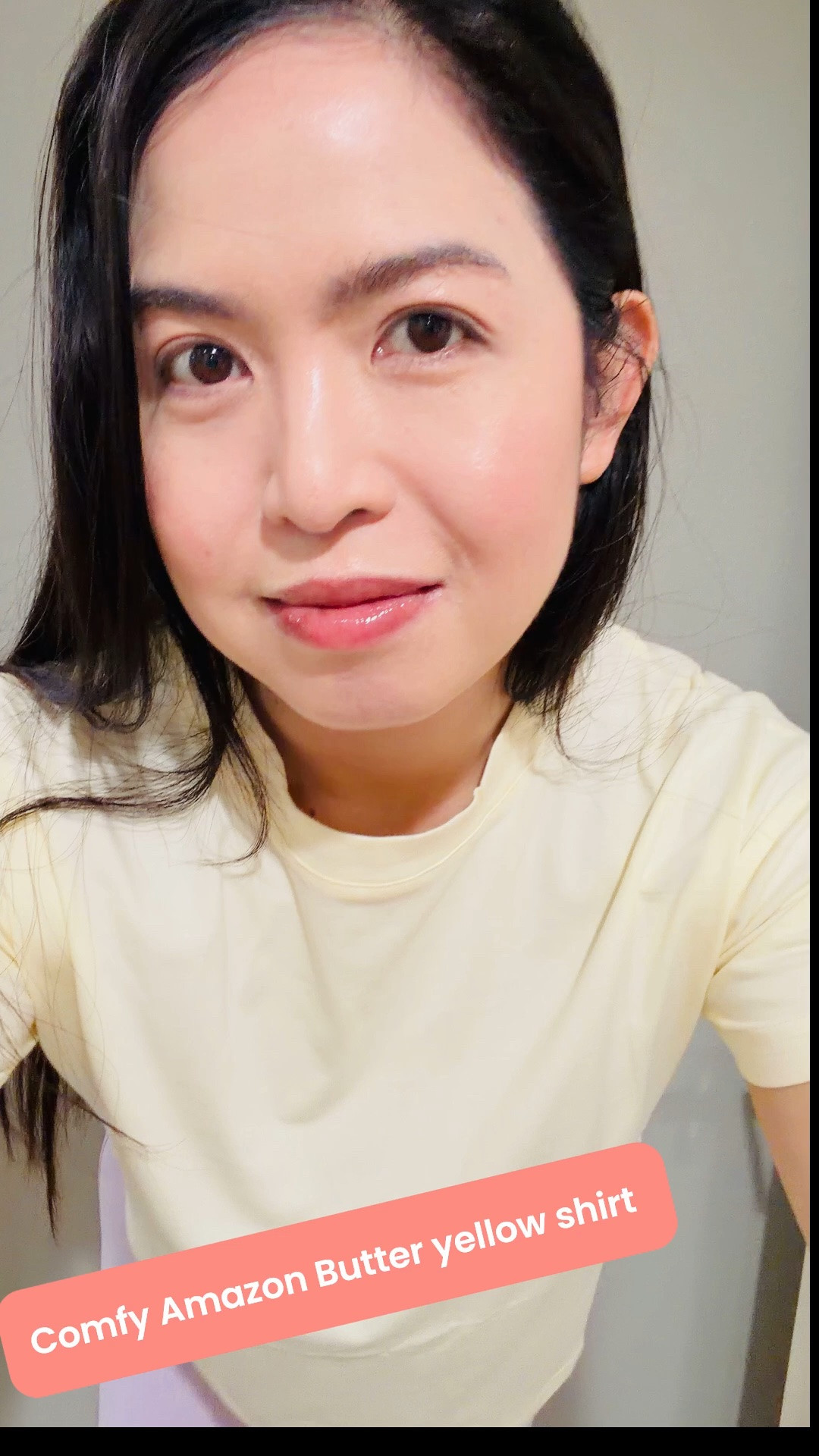Found the comfiest butter yellow shirt from Amazon and it’s $14.99!👏🤗💛 Breathable and perfect for everyday wear! Loving this color all year round😁😉 Definitely a Lululemon shirt dupe👌😘👏👏
.
.
.
.
.
.
.

#ltkfindsunder20 #ltkunder50 #amazonfinds #ltkstyletip #butteryellow #loungewear #yellowshirt #croppedshirt #amazonfashion @amazonfindsandfashion

#LTKTravel #LTKootd #LTKdayinmylife #LTKActive