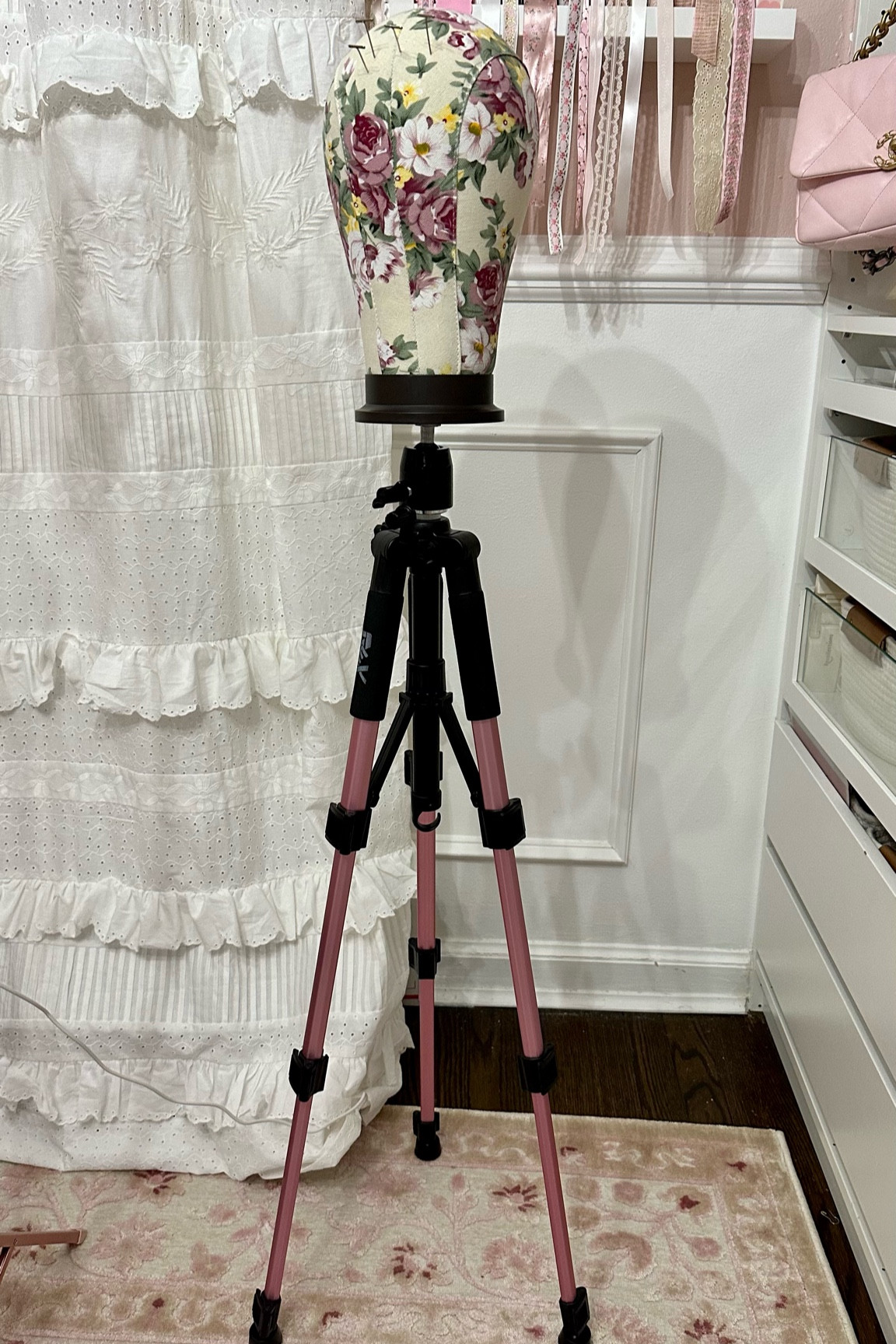  GEX 55 Mannequin Tripod Stand Canvas Block Training