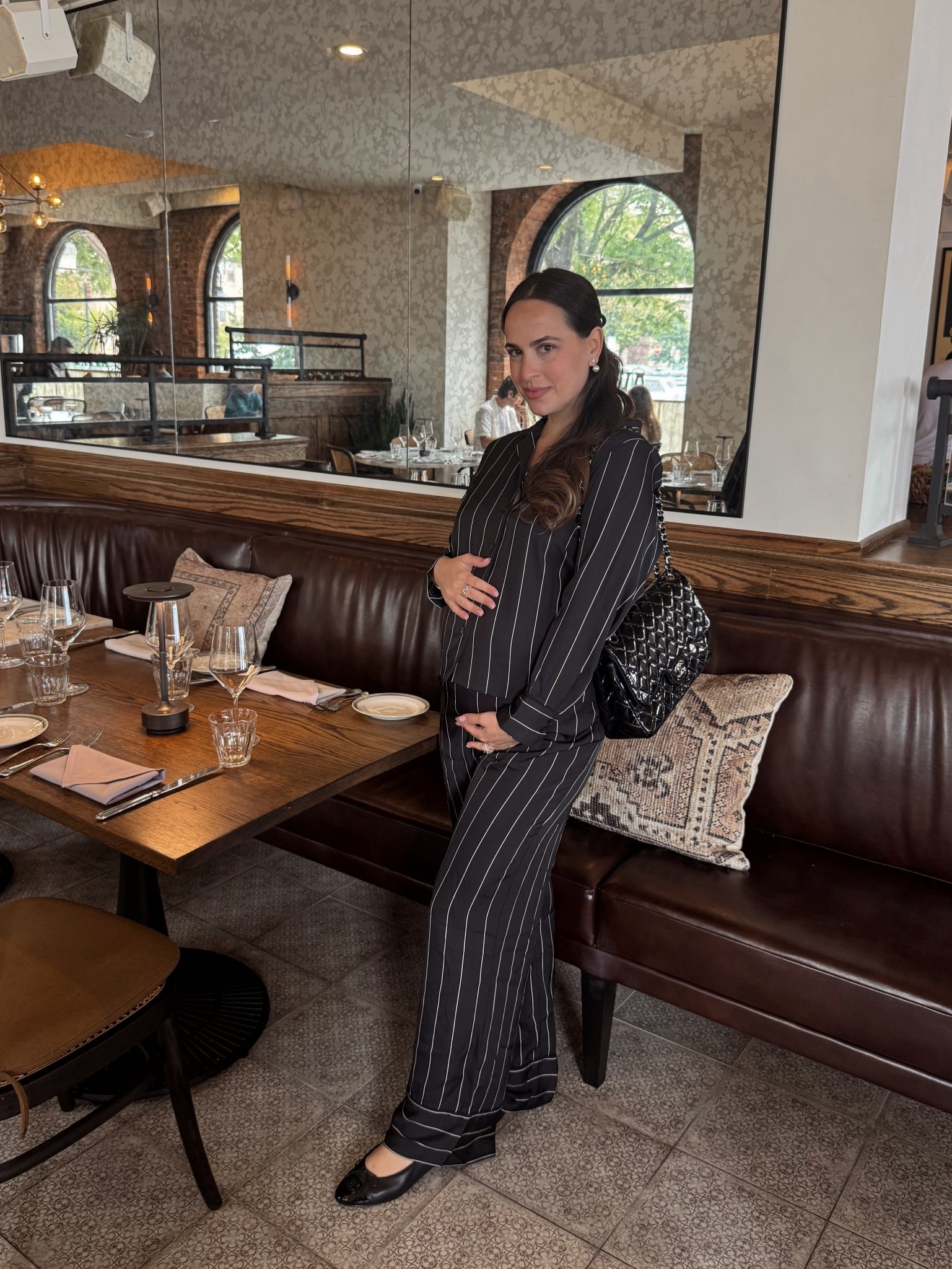 My SEPTEMBER Obsessions: Beauty | Health | Wellness + Pregnancy 👇🏼👇🏼👇🏼

✨ Beauty
• @daehair dry shampoo. Best dry shampoo to keep hair fresh in between washes 
• @rhode lip peptide 
• @givenchybeauty setting powder 

💪 Health
• @ritual Prenatal vitamins 
Use code ADELYNNS-25 to get 25% off a first subscription (for new customers) !! 

🧘‍♀️ Wellness
•Weekly foot spa sessions = my ultimate self-care reset 🫶🏻 
•Weekly hair blow outs. Nothing better than someone doing it for you ✨

🤰🏻 Pregnancy
• @sevensundayscereal for my cereal pregnancy cravings 
• Still using the @mutha oil keeping my bump nourished & glowing ✨
• also love using the @oseamalibu body balm 

#currentobsessions #obsessions #Blogger #vlogger #contentcreator #influencer #doctor #WellnessContentCreator #wellnessinfluencer #doctorlife #chicdoclife #beauty #beautytips #healthandwellness #healthyskin #health #ritual #ritualpartner #daehair #givenchybeauty #osea #rhode #rhodebeauty #mutha #pregnant #Pregnancymusthaves #wellnessfavorites #beautyfavorites #pregnancyfavorites

#LTKBeauty #LTKSeasonal #LTKBump