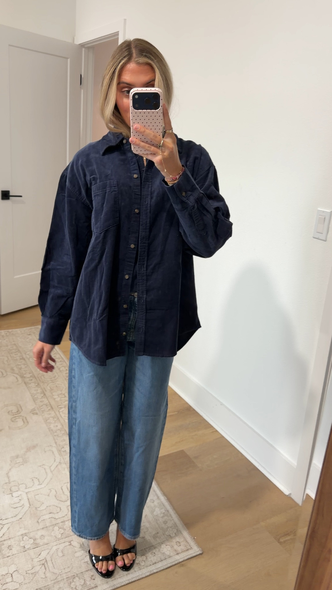 @oldnavy size small Oversized Boyfriend Button-Down Corduroy Shirt