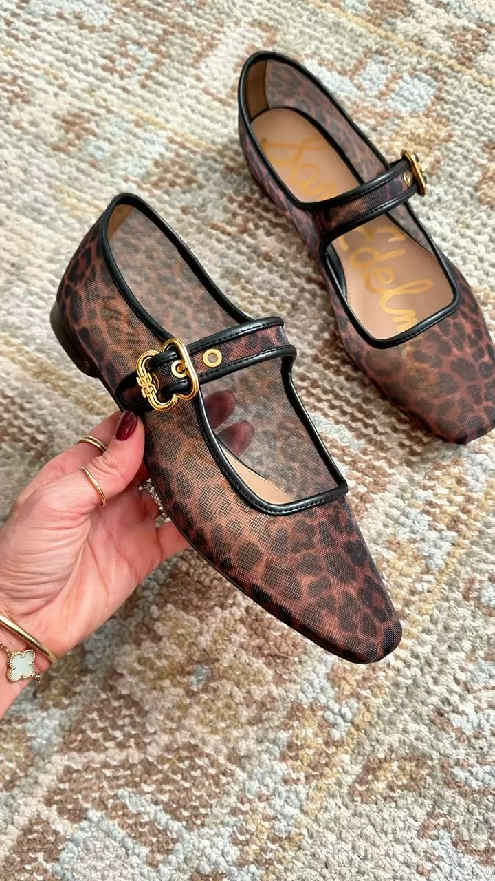 New fall shoes! Fall ballet flats. Leopard ballet flats. Fall outfits. Fall style. Elevated casual outfits. Workwear. Teacher outfits. Neutral outfits. I did my normal size in these.

#LTKootd #LTKWorkwear #LTKSeasonal