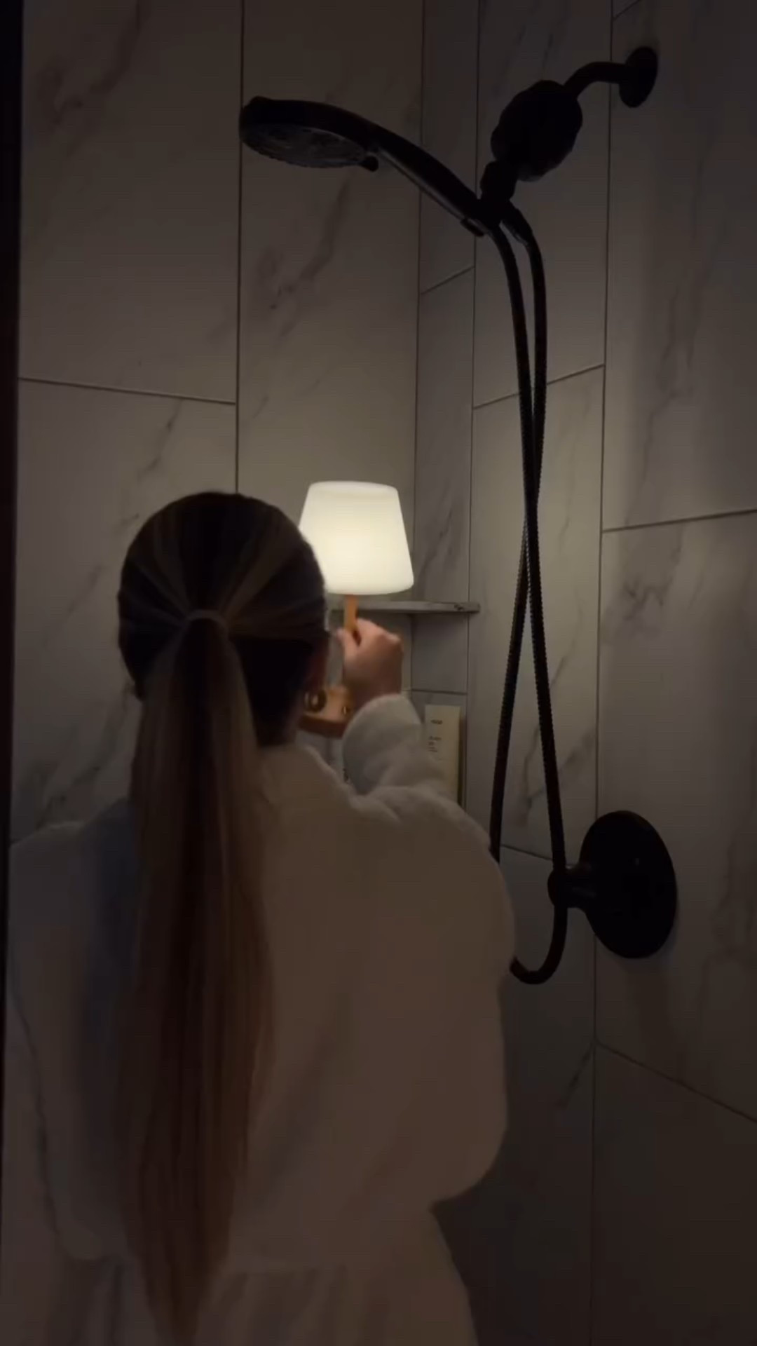 “Katie why is our water bill so high?” Me: 

Comment SHOP and I’ll DM you the 🔗 to this waterproof shower lamp! 🕯️
