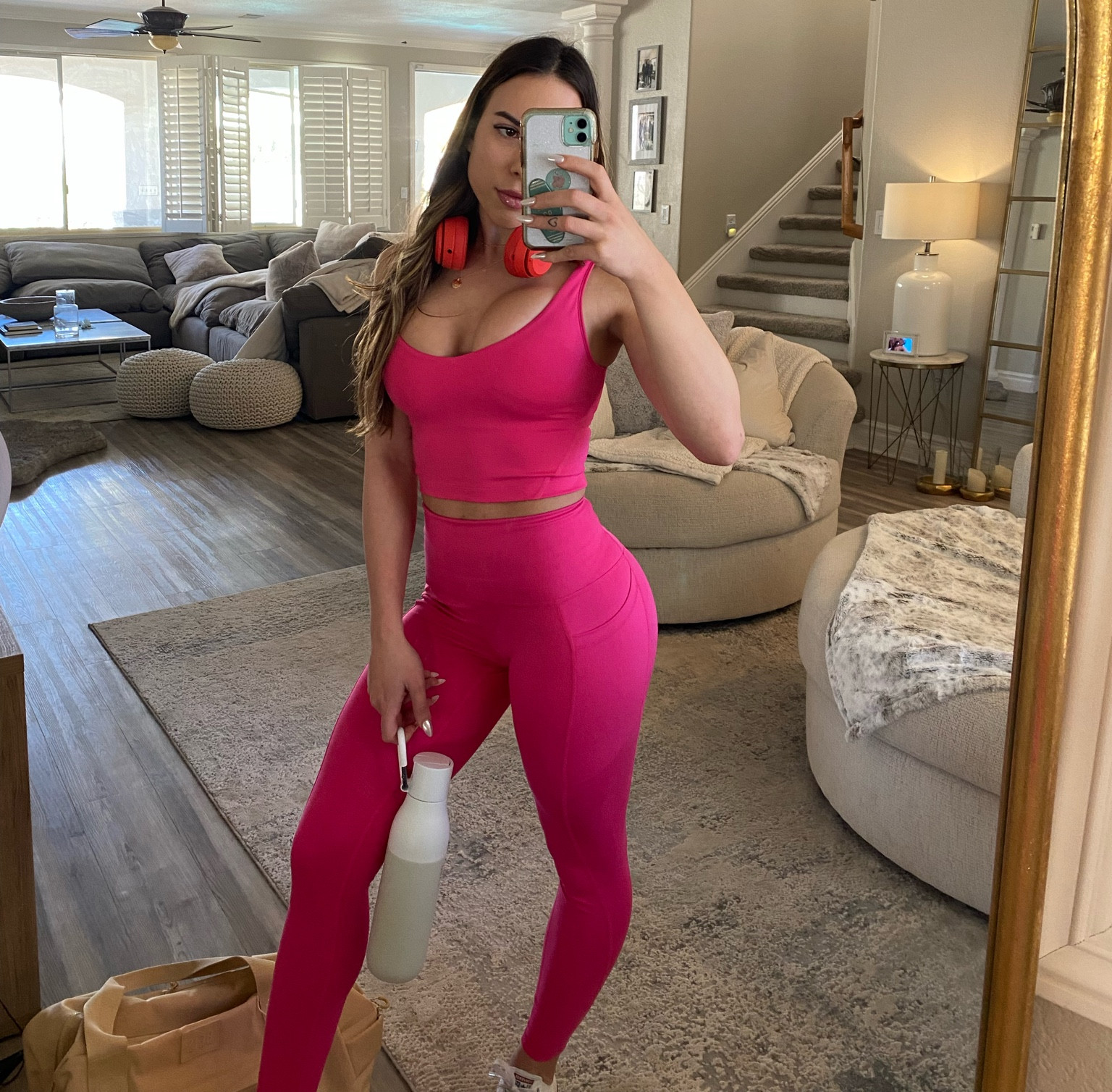 CUTE workout set 🌷

#workout #workoutset #pink #yoga #lifting #matchingset #gillyhicks #beats #larq #beis 

#LTKsalealert #LTKunder50 #LTKfit