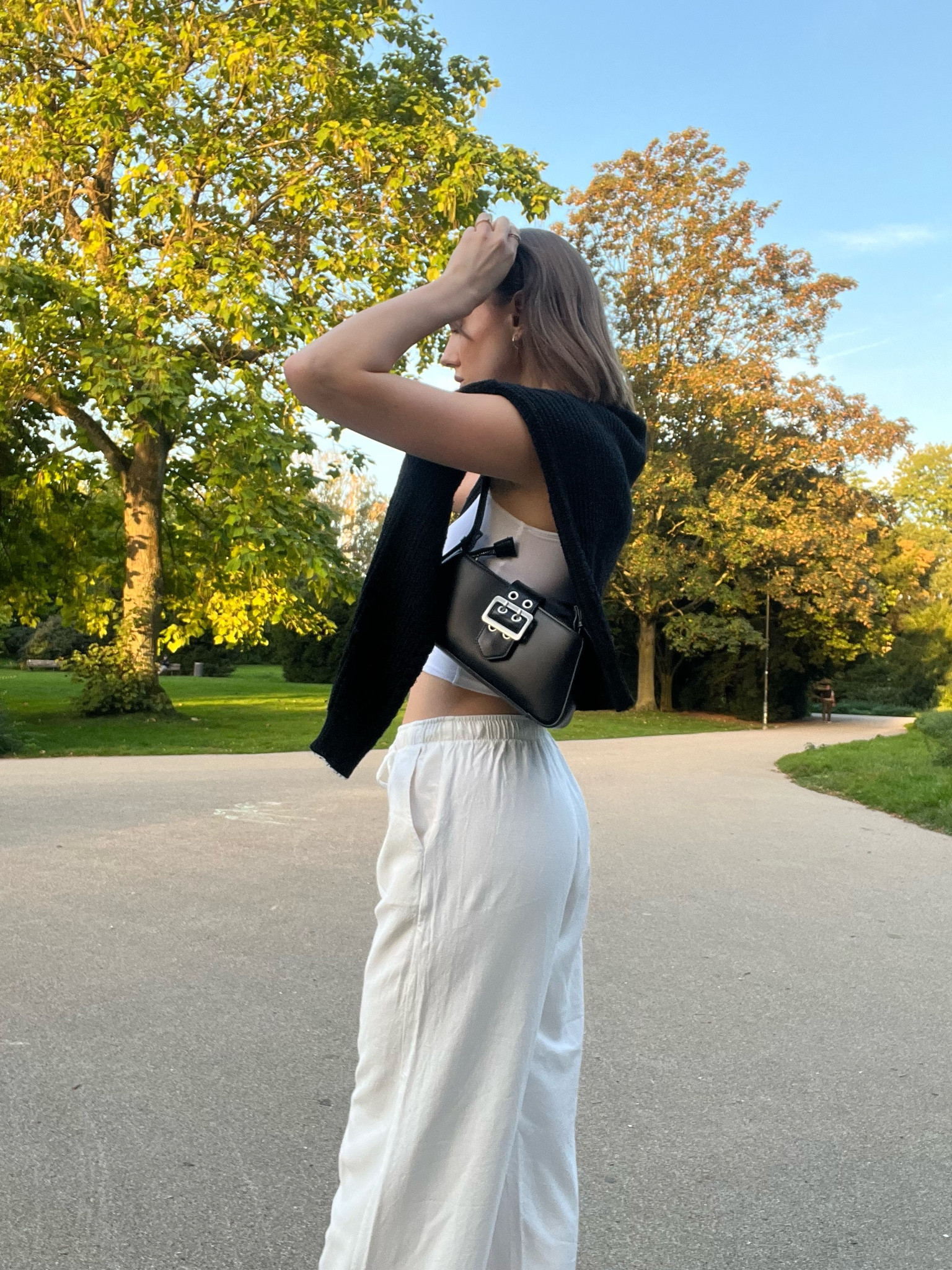 a casual black & white look

#LTKeurope #LTKstyletip