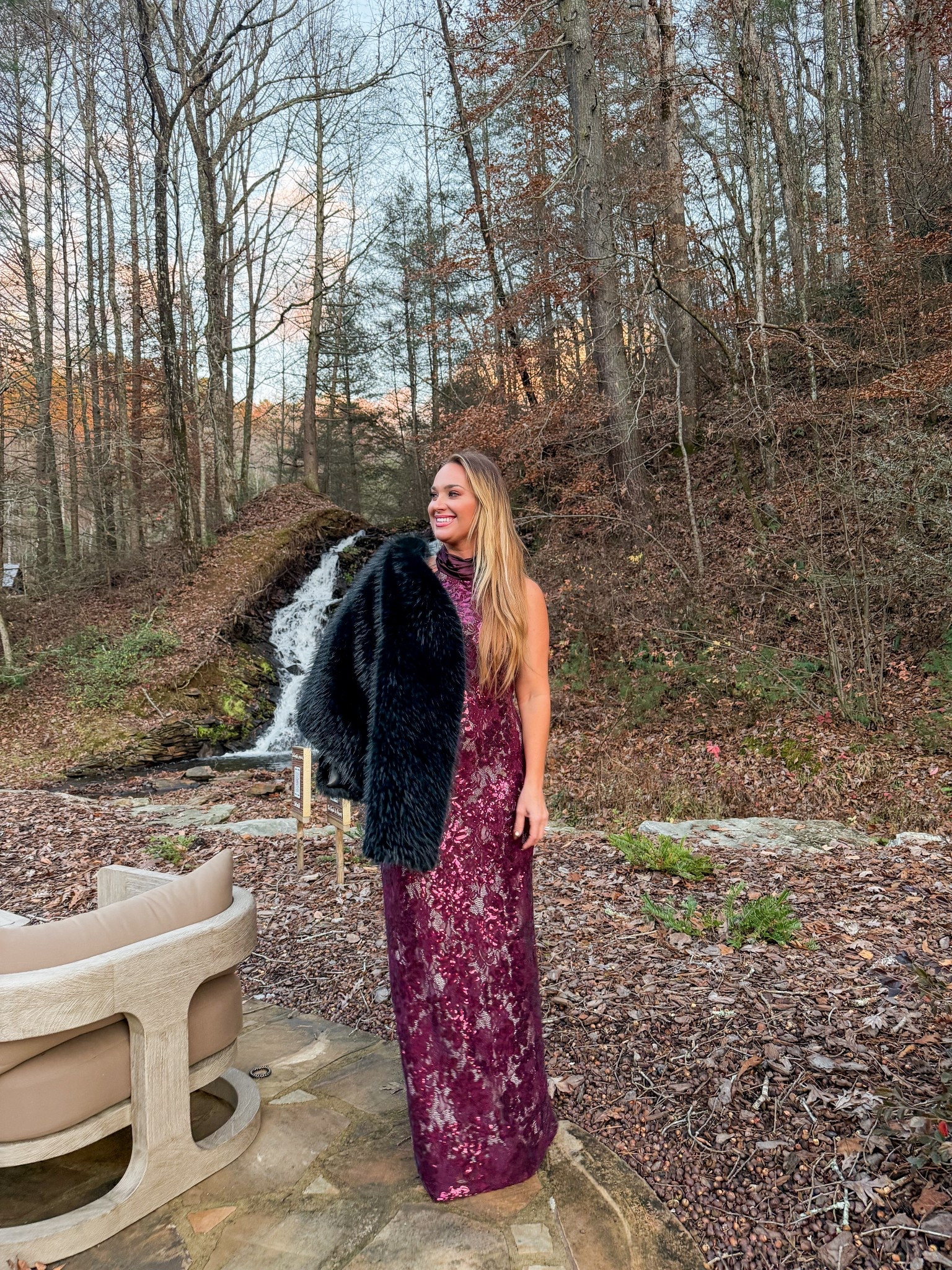 Wedding guest looks! Faux fur coats! The best jeans! 
