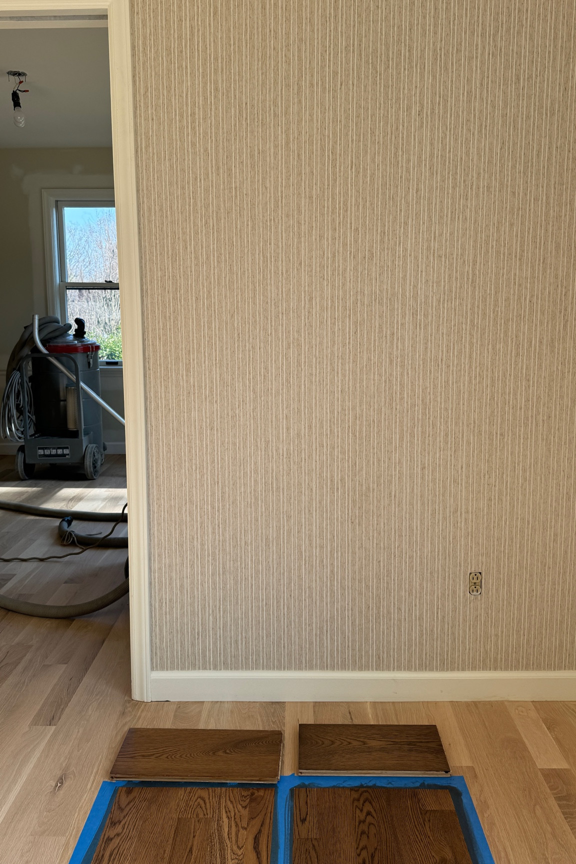 A beautiful, textured pinstripe wallpaper - classic in every way 🤎

Pictured in Taupe 

Comes in taupe, neutral, grey and white!

#LTKMostLoved #LTKHome