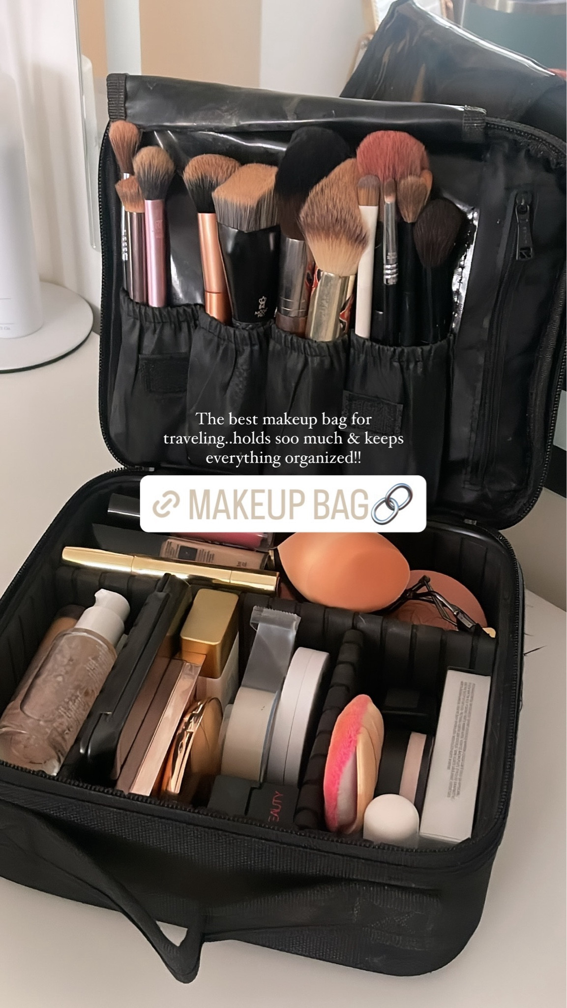 The best makeup bag everrr 

#LTKbeauty #LTKtravel #LTKitbag