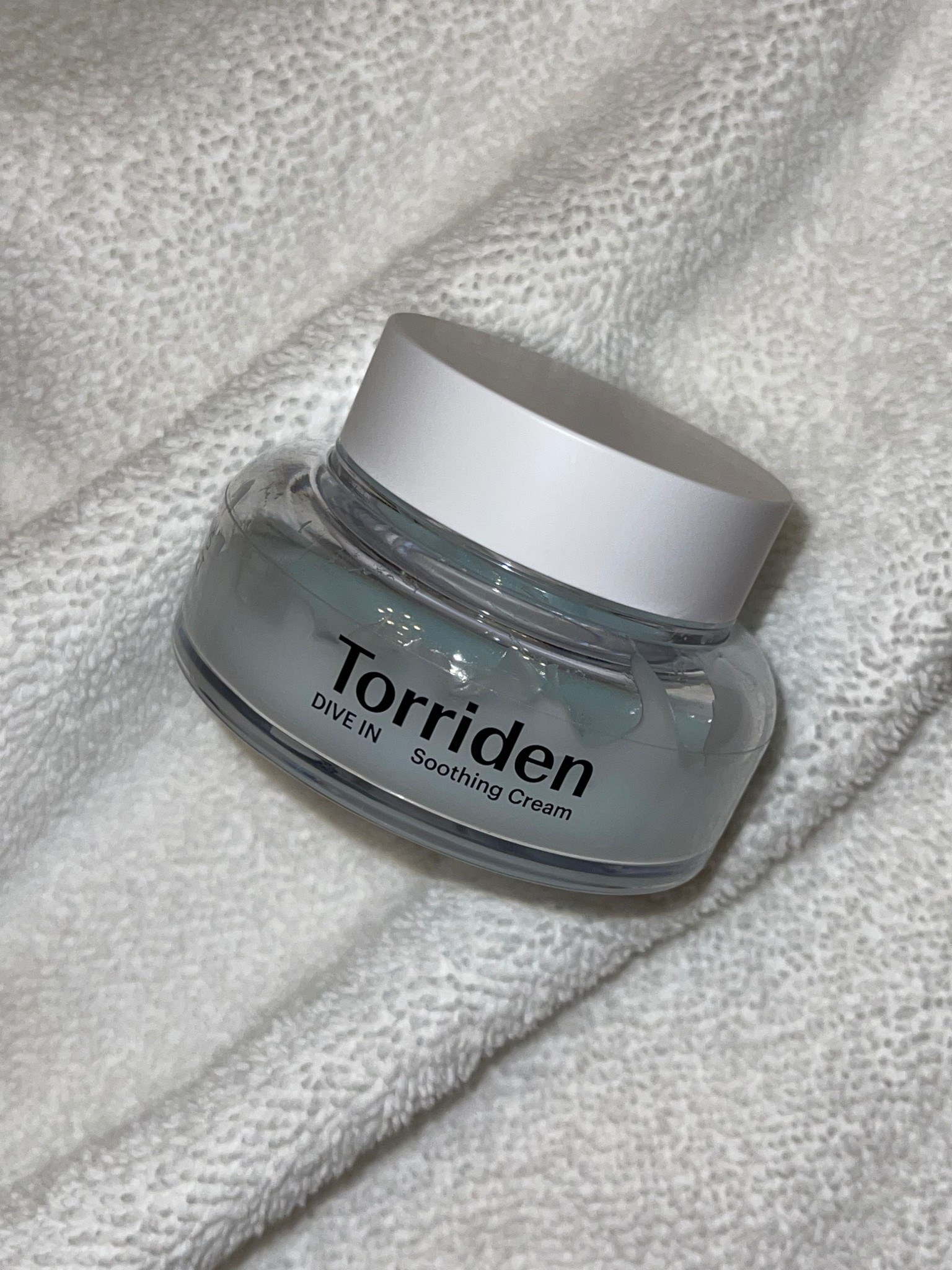 My new favorite moisturizer, Torriden’s Dive In Soothing Cream! 🧖🏼‍♀️🩵🧴 It reminds me of Belif’s Aqua Bomb, but better!
•
•
•
•
•
#skincare #beauty #kbeauty #cleanbeauty #moisturizer #torriden #target #sephora #amazon

#LTKBeauty #LTKTravel #LTKFindsUnder50