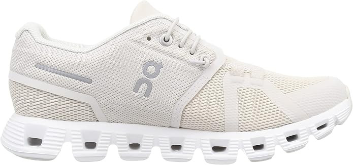 On Women's Cloud 5 Sneakers | Amazon (US)