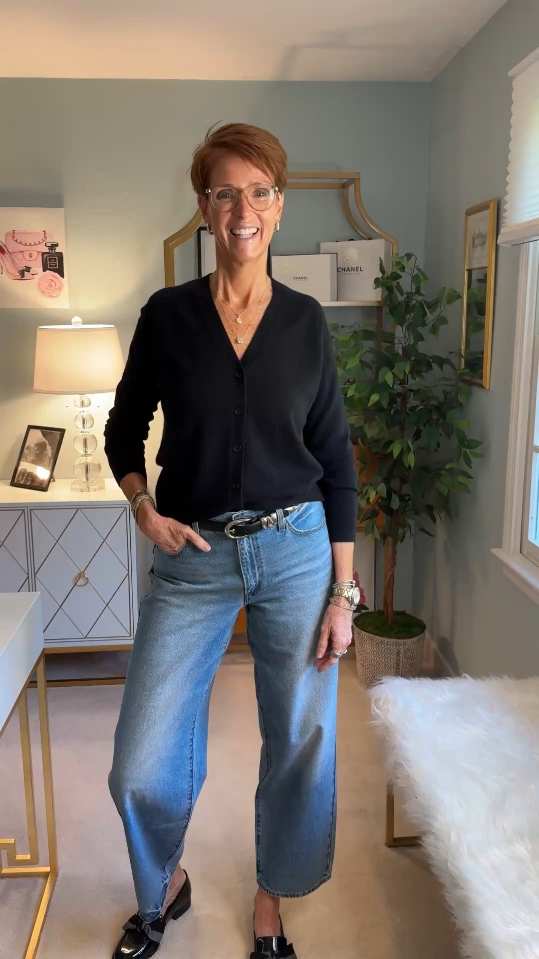 OOTD
Black cashmere cardigan, baggy dad jeans, black loafers

#LTKTall #LTKStyleTip #LTKOver40