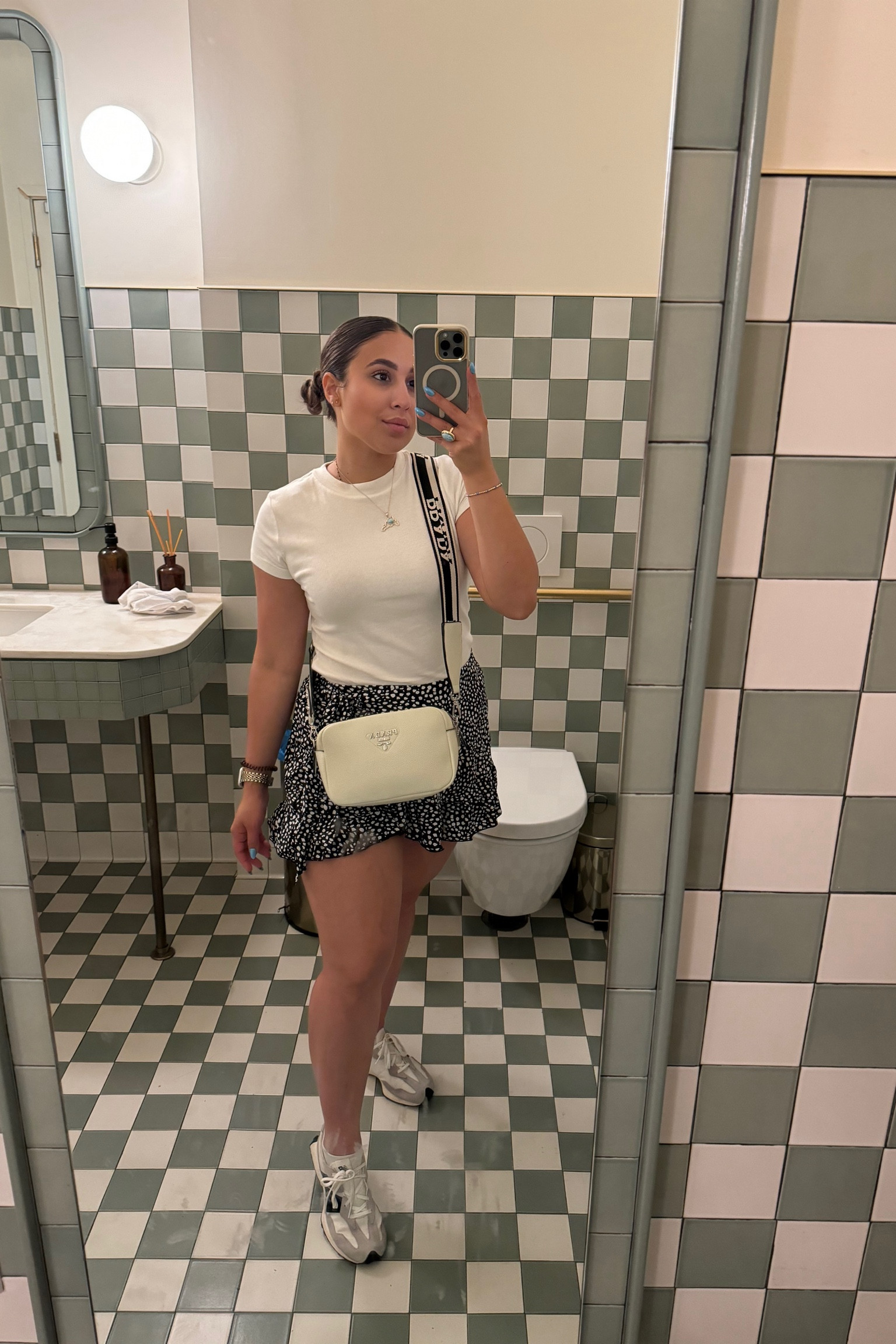 Skort season 🫶 super comfy outfit!! 


#LTKSummerSales #LTKStyleTip #LTKSeasonal