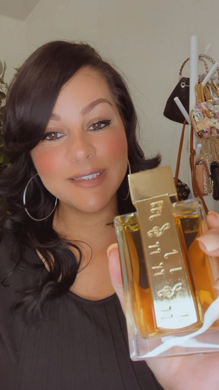 Obsessed with this new scent ✨ Lattafa Angham is the perfect blend of citrus, lavender, musk, amber & vanilla fresh, warm, and long-lasting. If you love a fragrance that feels clean and cozy at the same time, this one is a must-try. 🤍🌿

#LattafaPerfume #LattafaAngham #UnisexFragrance #LongLastingScent
#FragranceFavorites #PerfumeCollection #FragranceOfTheDay
#AffordableFragrance #ScentObsessed #LTKFinds
#LTKScent #SmellGoodAllDay #VanillaPerfume #AmberFragrance
#CleanAesthetic #PerfumeLover #GiftIdeas2025#LTKCyberWeek 

#LTKBeauty #LTKGiftGuide #LTKHoliday