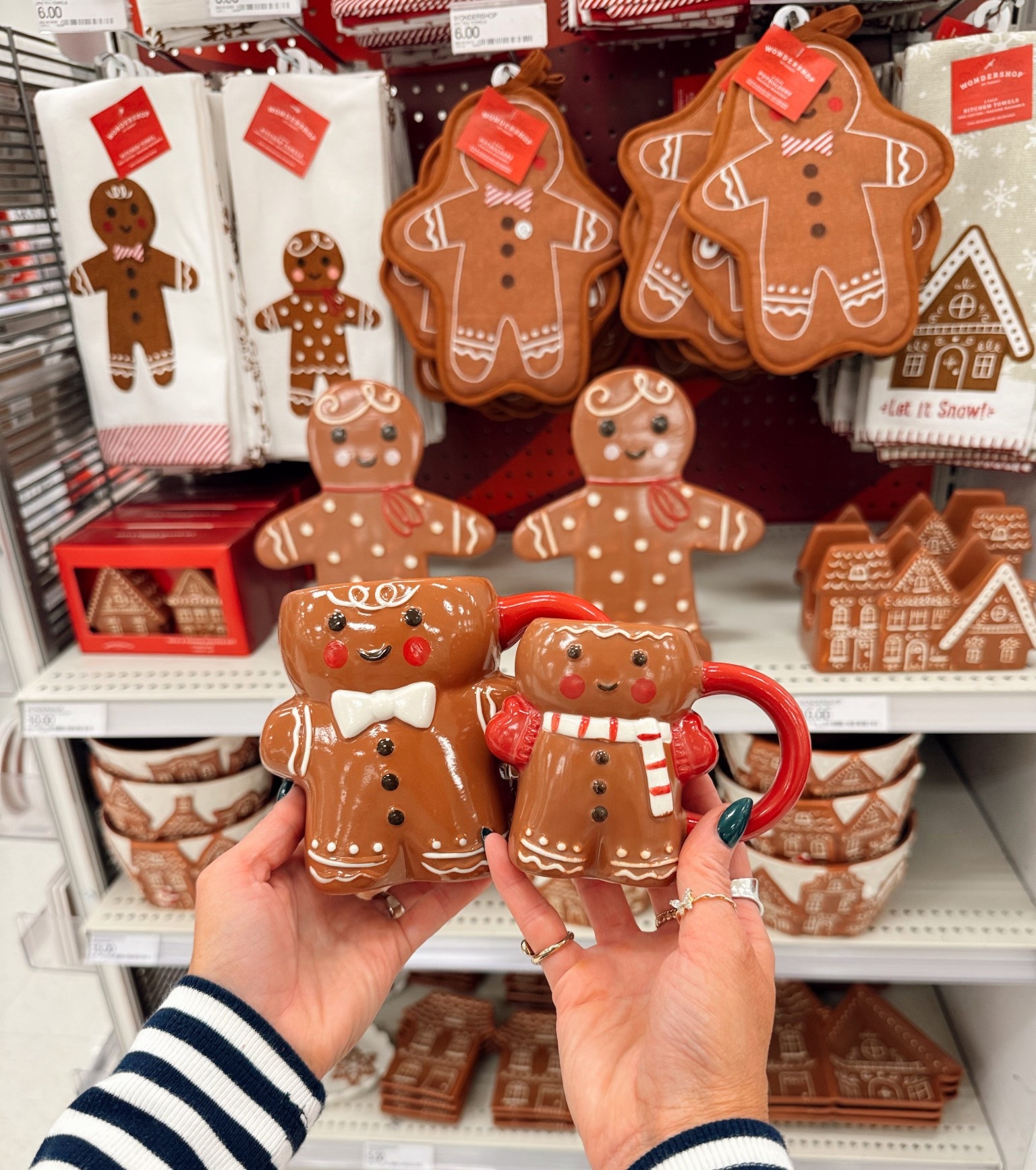 All the darling Gingerbread man kitchen must haves! So many adorable mug options too!! 

#LTKSeasonal #LTKHoliday #LTKGiftGuide