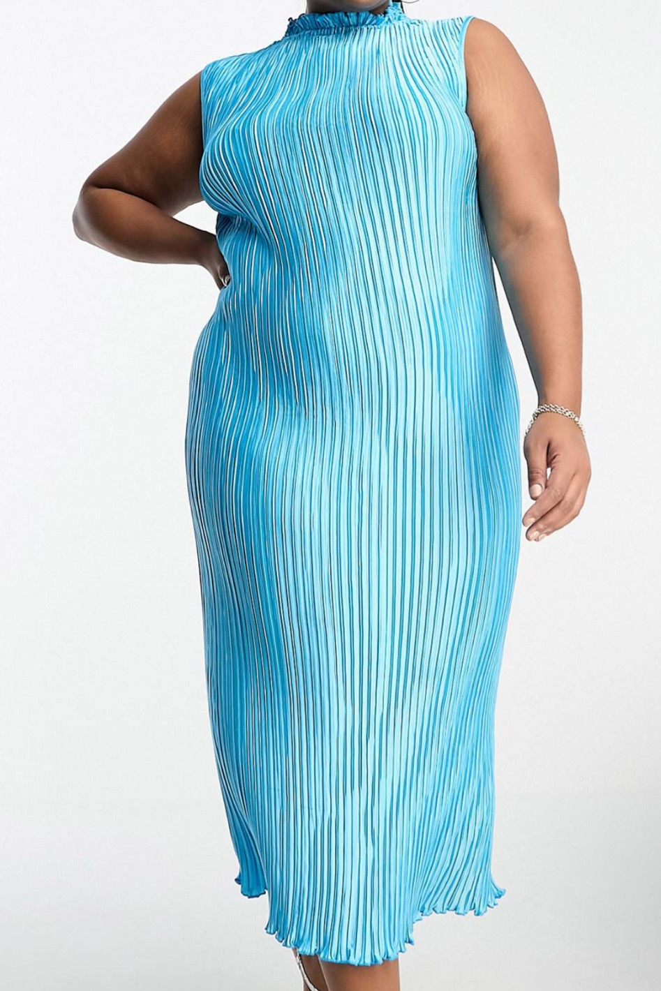 Torquoise Pleated Dress 

#LTKsalealert #LTKplussize #LTKfindsunder50