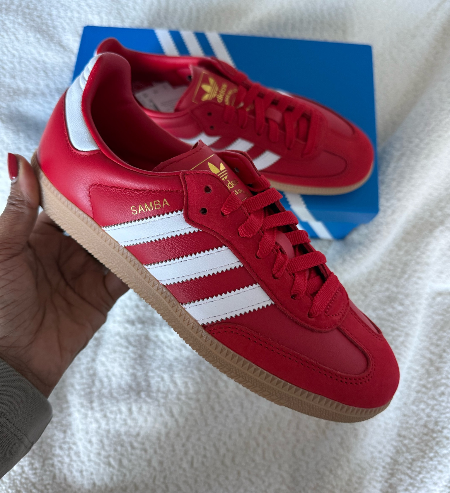 Loooove these red sambas! Perfect for this fall season. 

#LTKCyberWeek #LTKShoeCrush #LTKHoliday
