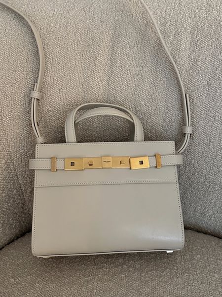 Loving my neutral bag!
It's so perfect for any outfit. // designer handbag, handbag, Saint Laurent, summer handbag