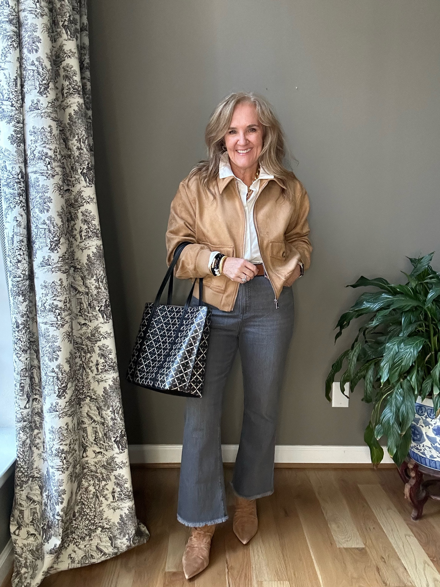 Loft is so good!!!! The grey and camel combination is 🙌

Blouse size large 
Faux suede bomber size medium
Grey jeans size 29/8
Boots size up 1/2
Belt size large 

Allie+Bess 20% off code NANETTE20 

Loft jeans LOFT sale white blouse faux suede bomber jacket, tan jacket, fall outfit, Thanksgiving outfit fall fest outfit

#LTKOver40 #LTKSaleAlert #LTKFindsUnder100