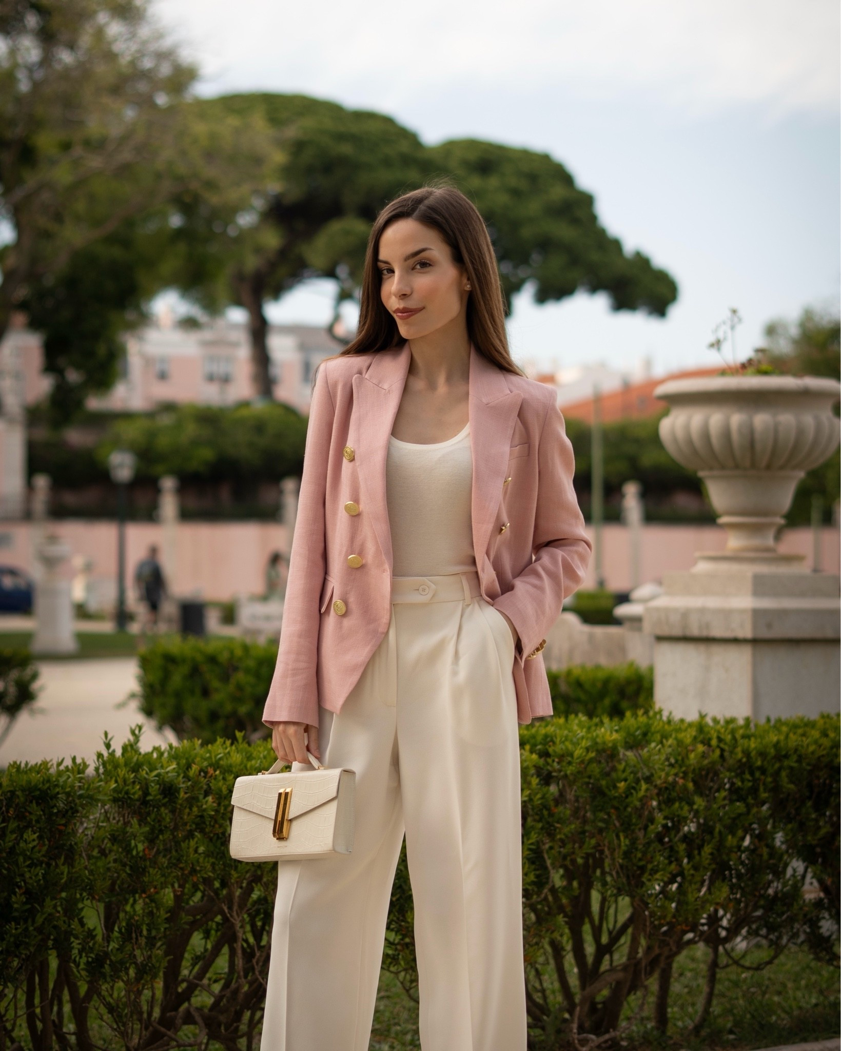 Linen blazer season is finally here!

#LTKootd