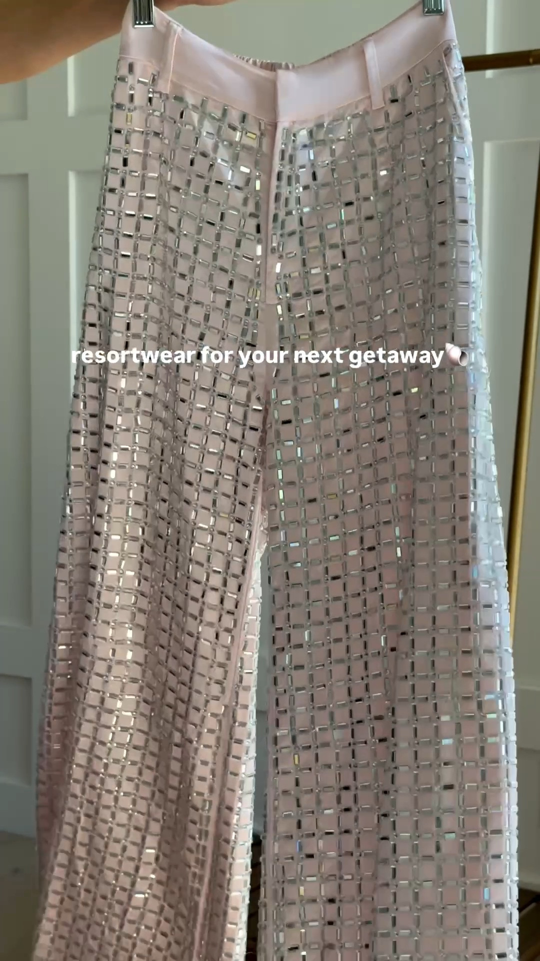 Scroll to shop & follow for more!! So glad you’re here!!🐚✨

#LTKootd #LTKOver40 #LTKSeasonal