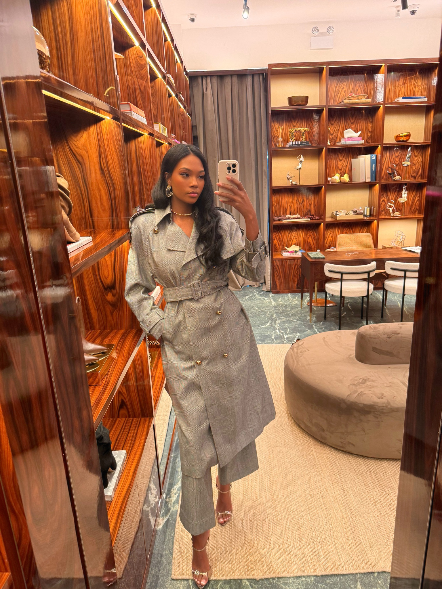 Confidence isn’t just worn, it’s lived. Walk like you own the world  #alexandrebirman #zimmerman #greysuit #greytrench #greycoat

#LTKSeasonal #LTKStyleTip #LTKMostLoved