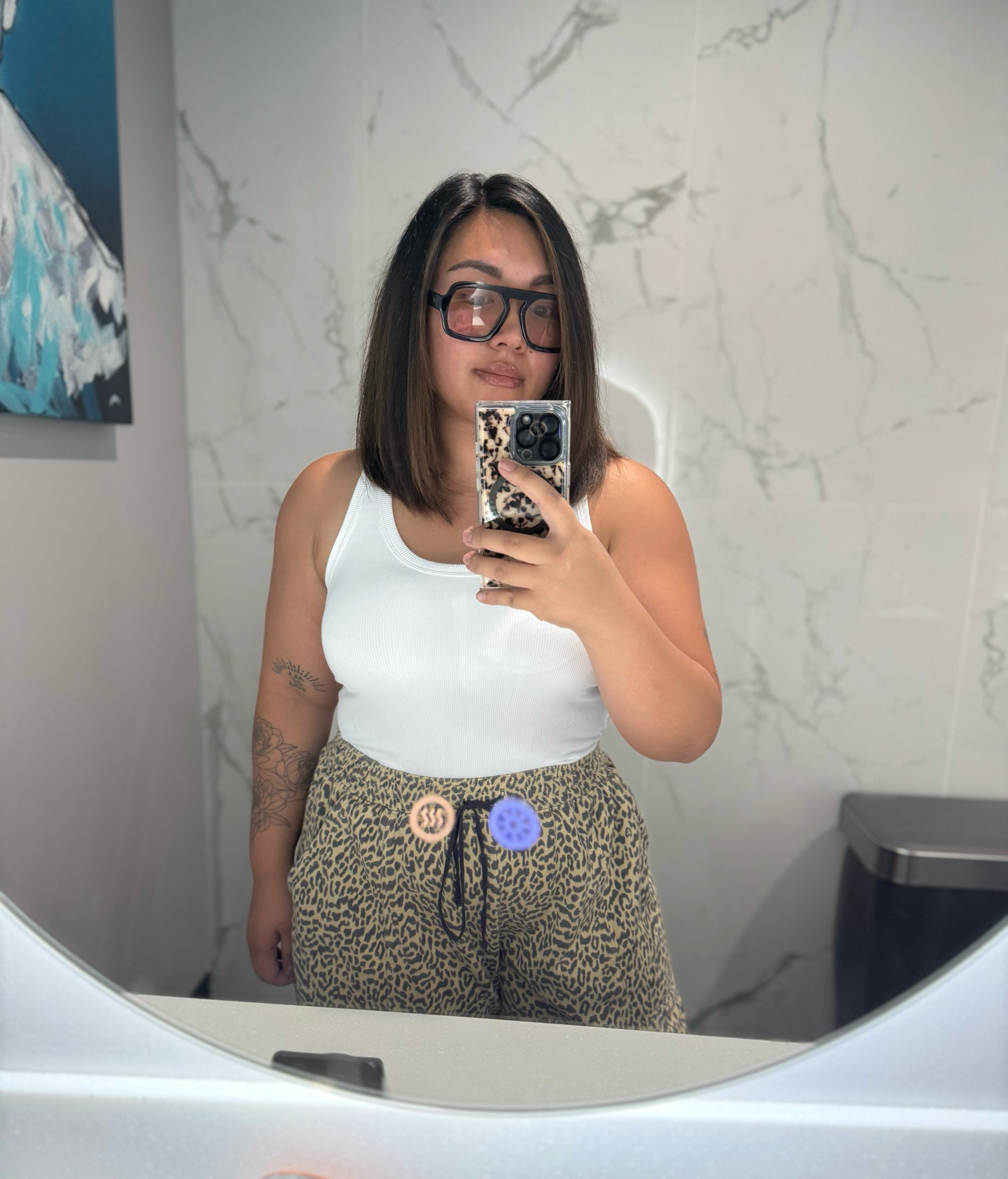 Easy Saturday lounging around outfit 

#LTKPetite #LTKFindsUnder100 #LTKStyleTip