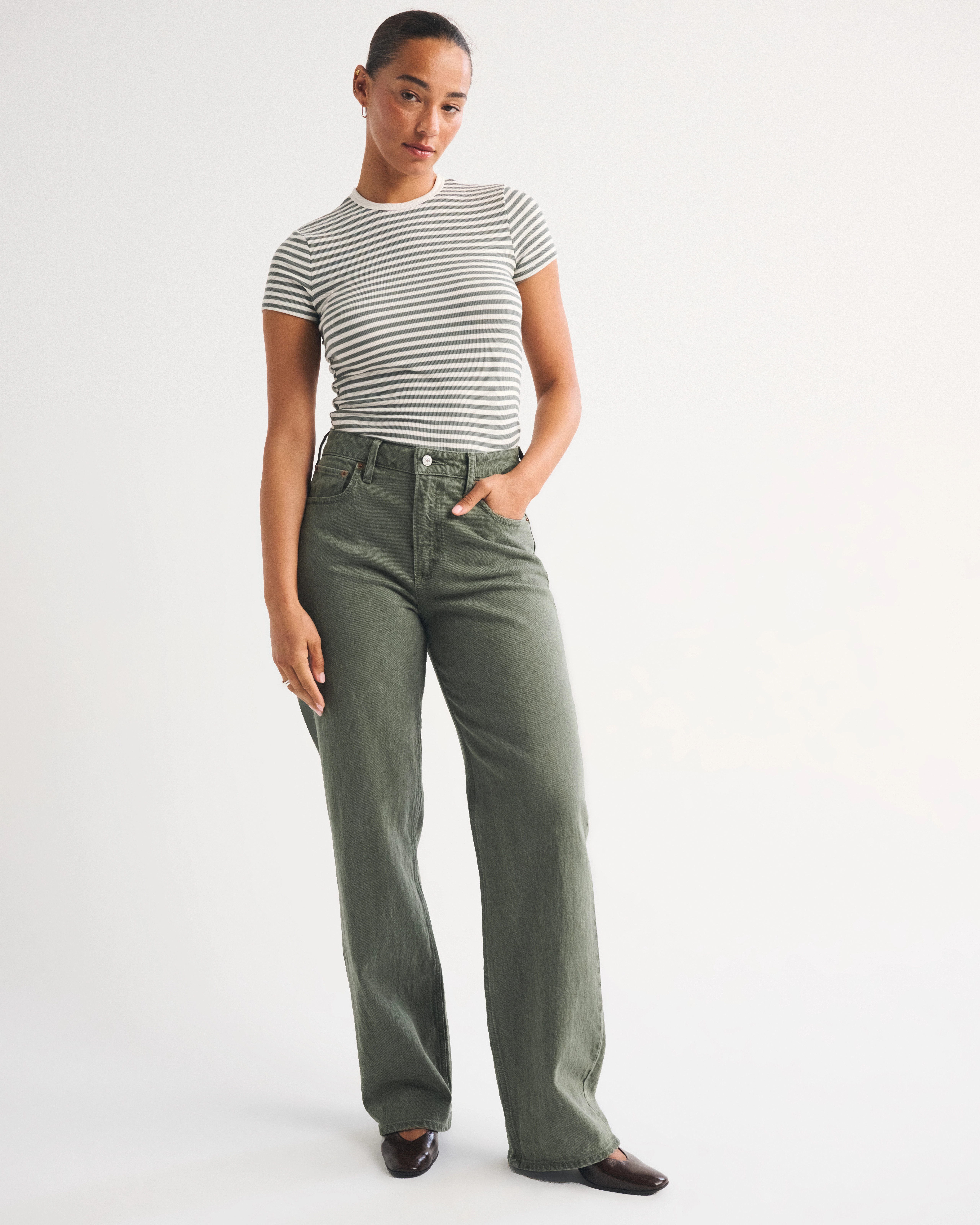 Curve Love High Rise 90s Relaxed Jean | Abercrombie & Fitch (US)