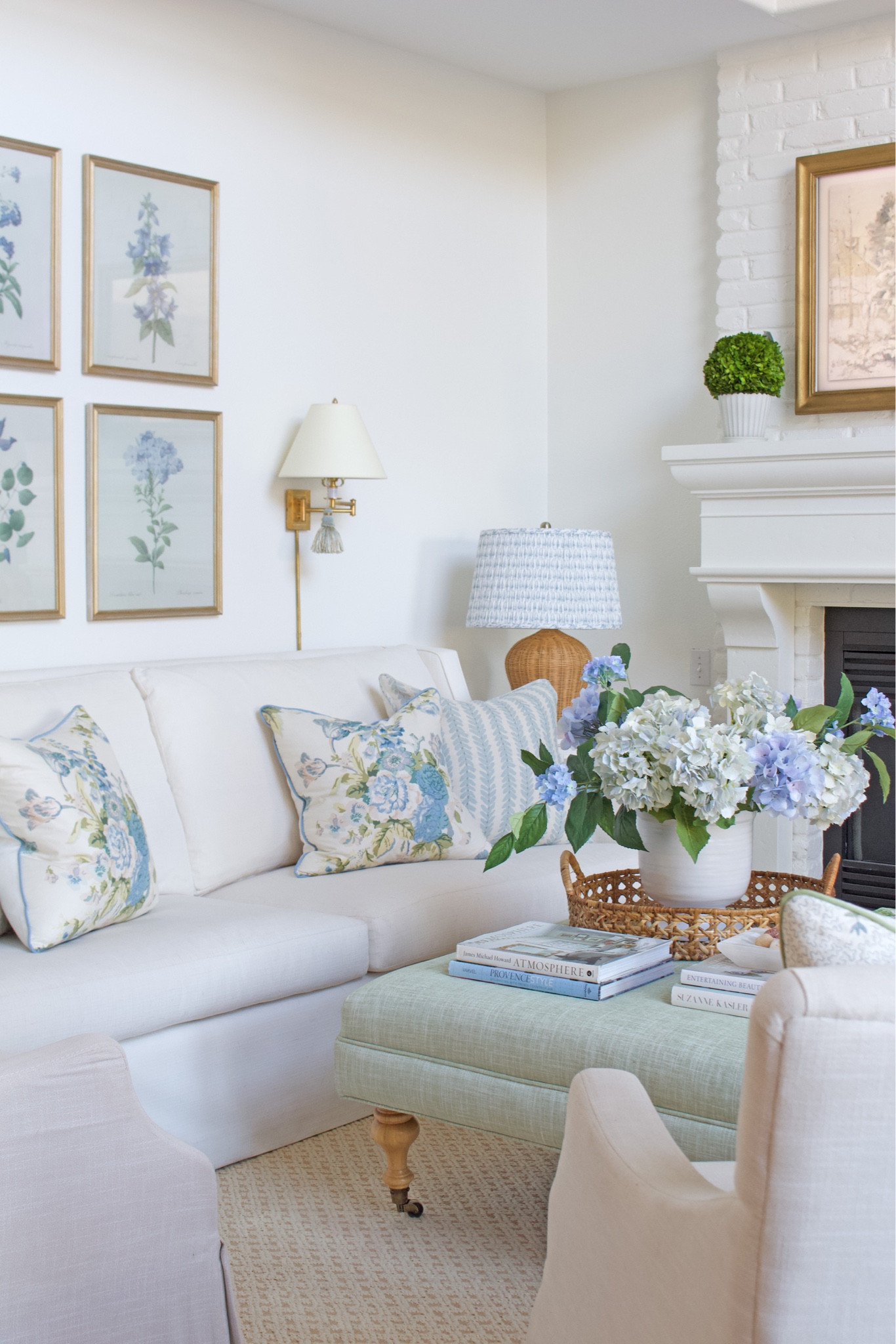 Get your home feeling fresh for Spring with my new @wayfair decor favorites! Become a rewards member for special perks and offers!👇🏼

https://www.wayfair.com/wayfair-rewards

#ad #wayfair

#LTKHome