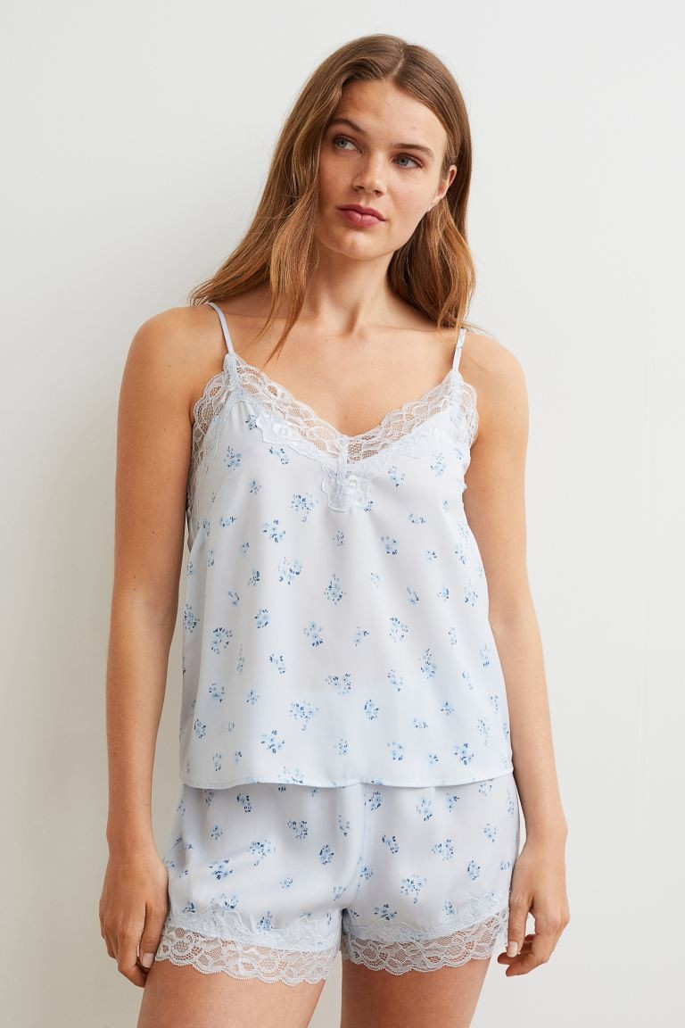 Conscious choice  Pajamas with a camisole top and shorts in soft satin. Top with adjustable, extr... | H&M (US + CA)