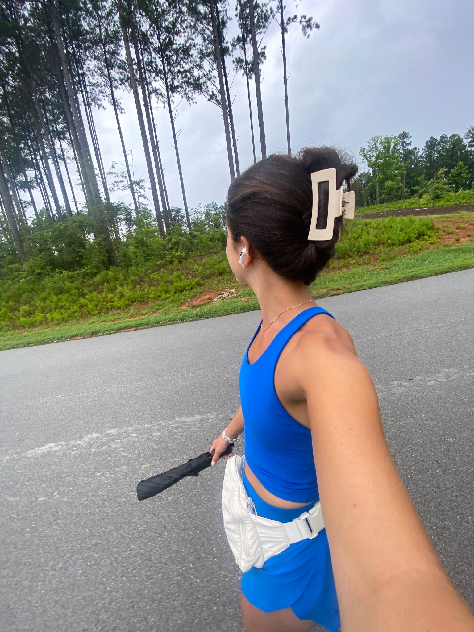 Walk outfit of the day! CRZ yoga in sparkle blue! 

#LTKStyleTip #LTKFindsUnder50 #LTKActive