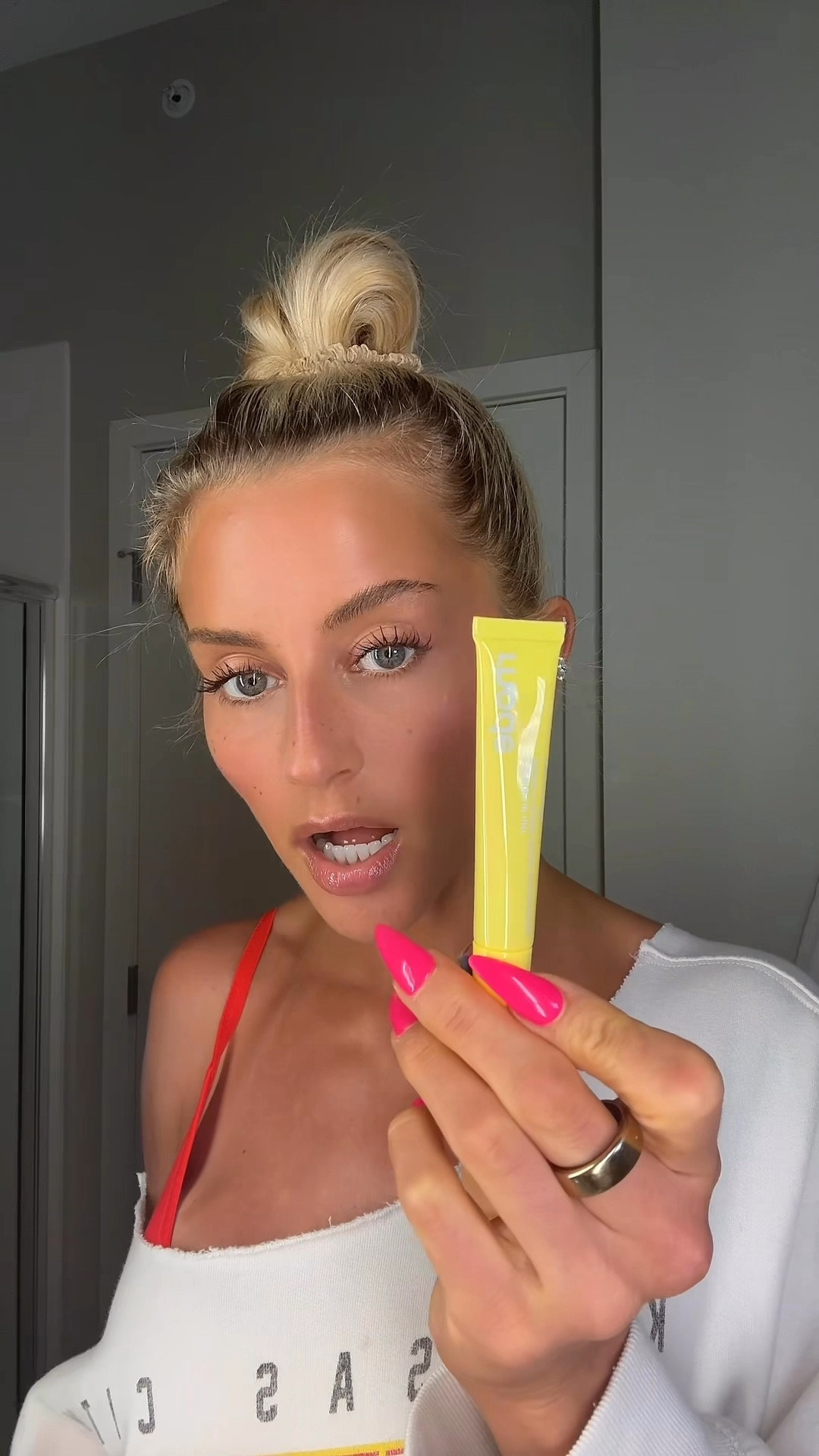 new obsession: rhode’s lemontini lippie 🍋🍸

#LTKFindsUnder50 #LTKBeauty #LTKSeasonal