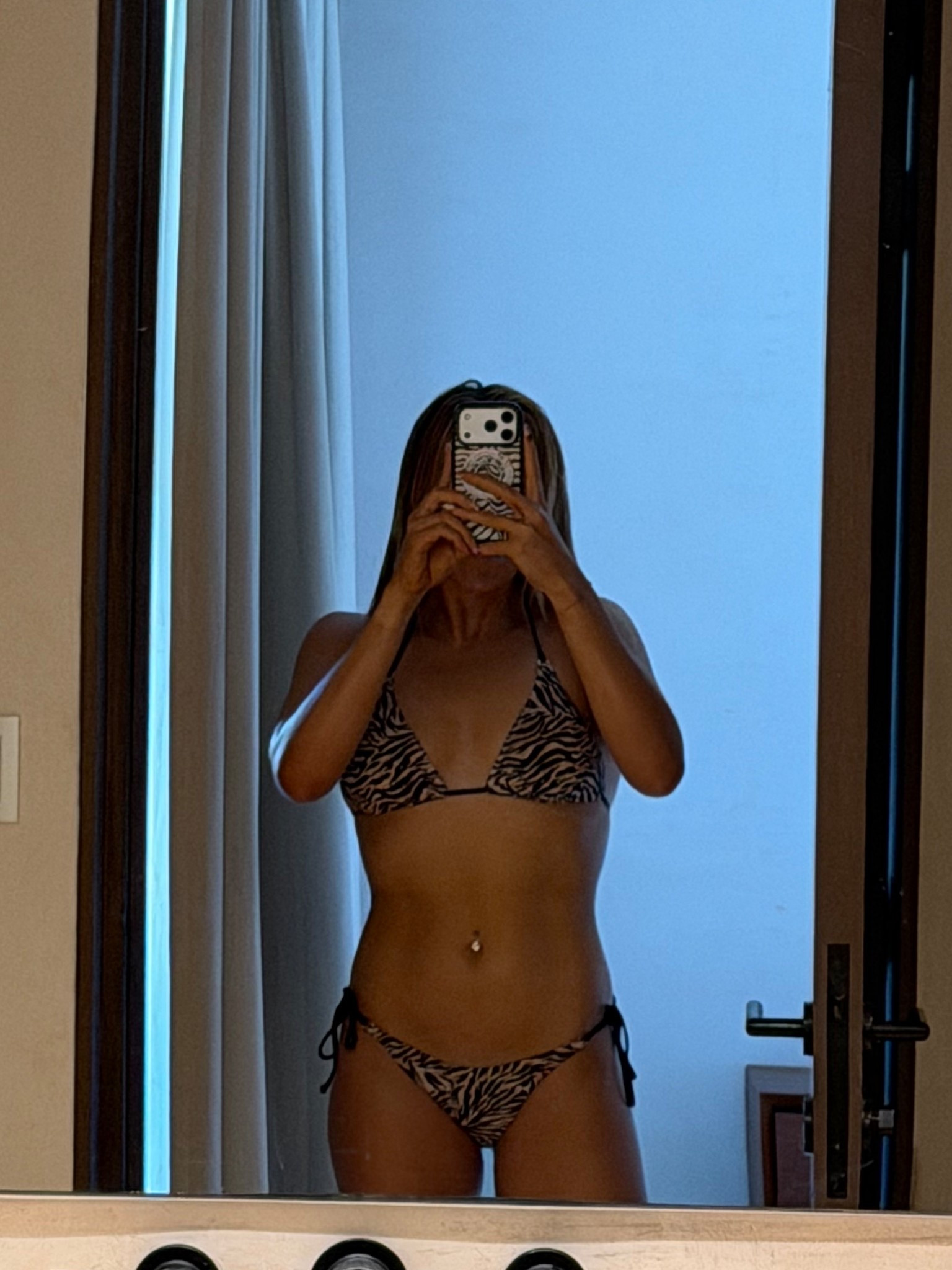 Garage bikini size small

#LTKTravel #LTKSwim